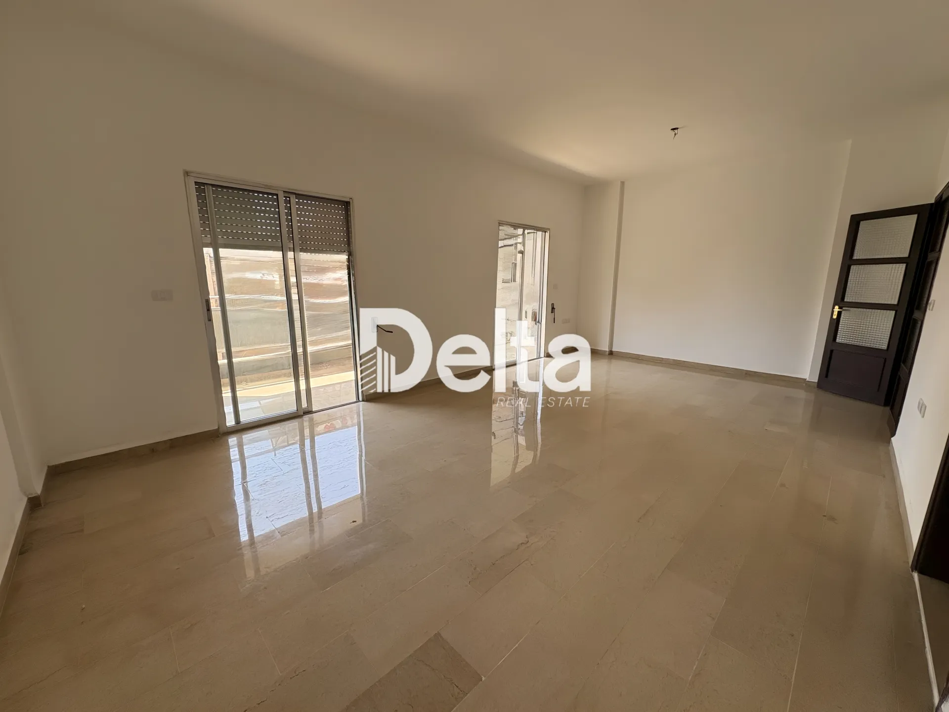 Apartment for sale in Mar elias, beirut, lebanon - 3 bed, 2.0 bath