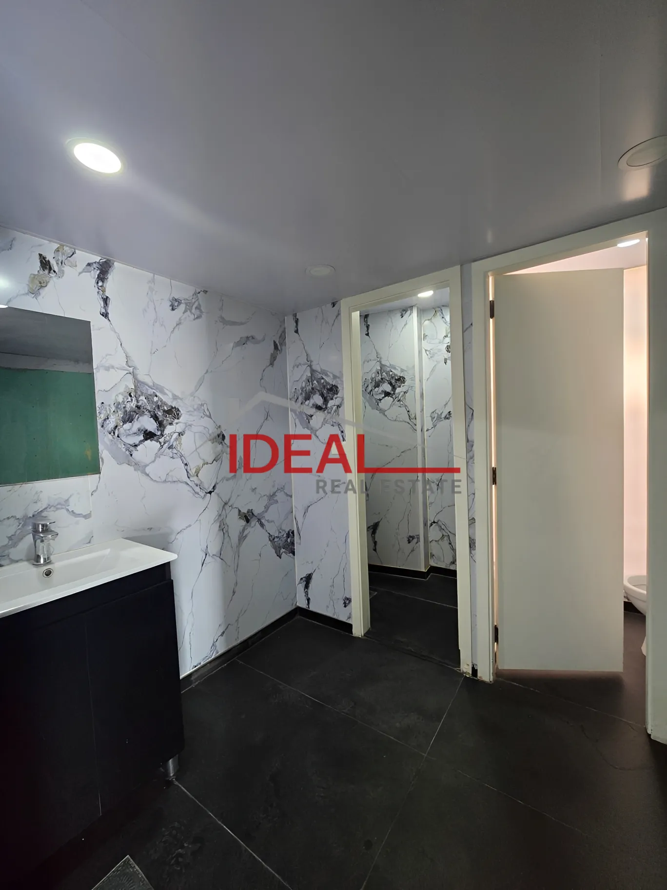 Shop for rent in Hazmieh, Lebanon