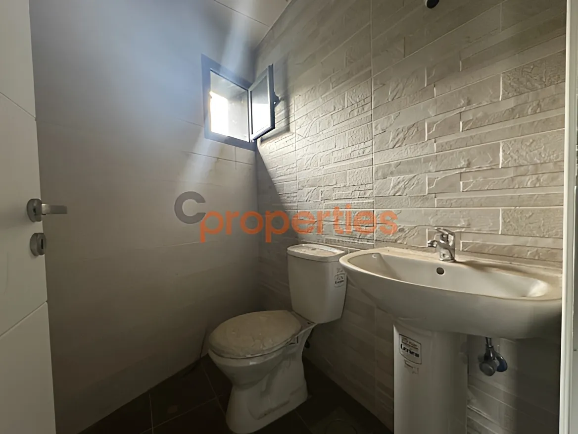 Office for Rent in Hadath