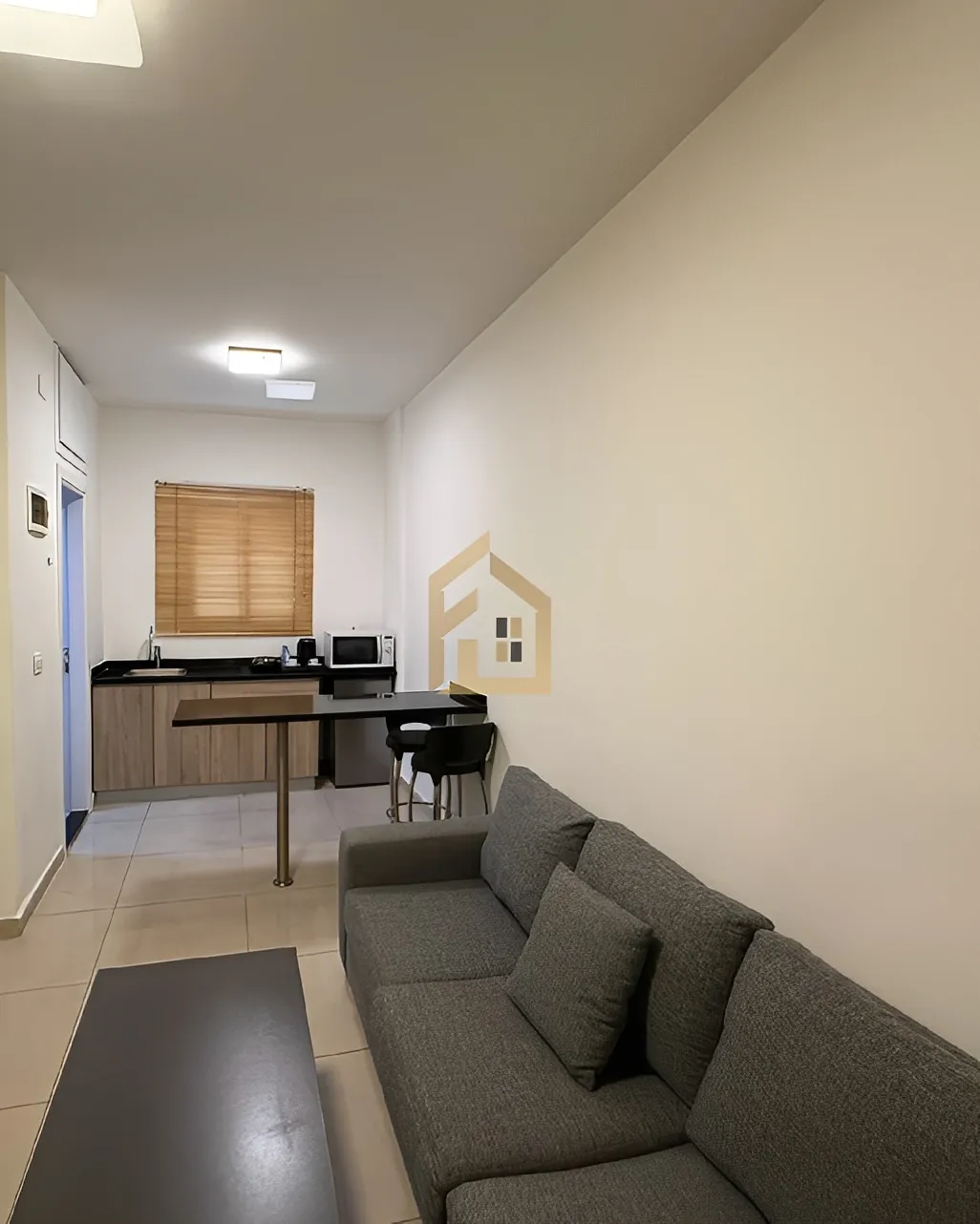 Studio for Rent in Ain Al Mraiseh, Beirut, Lebanon - 1 bed, 1 bath