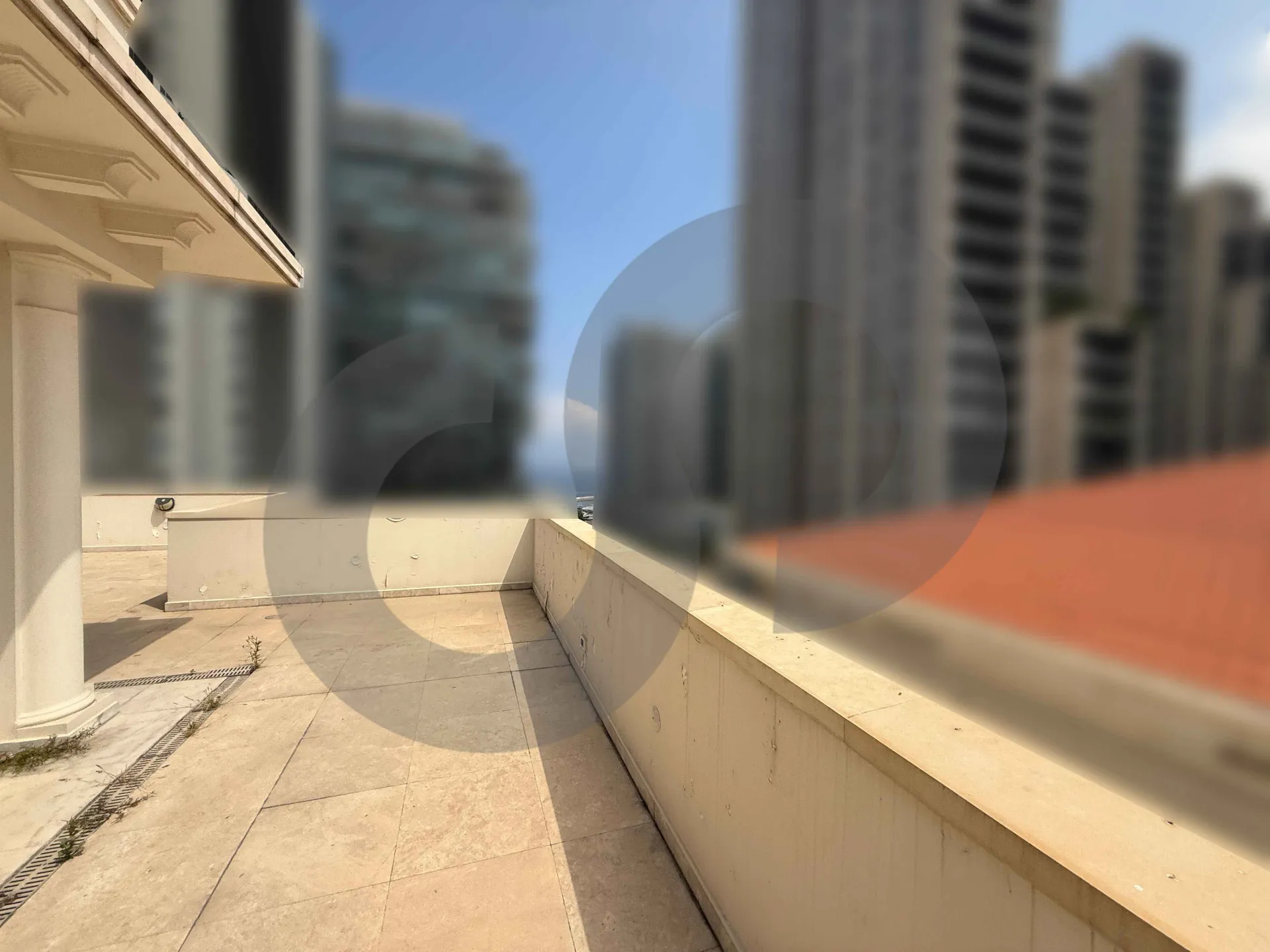 Villa for Sale in Downtown