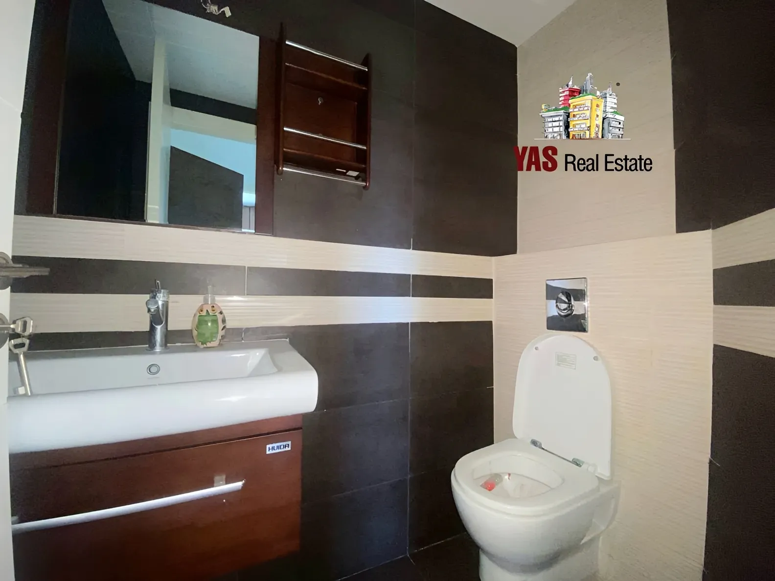 Apartment for Sale in Adma