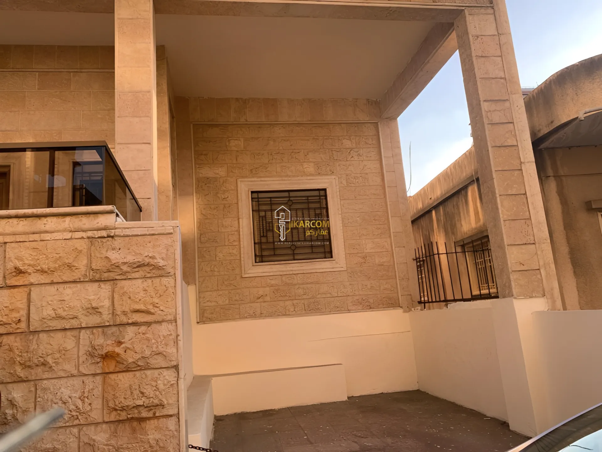 Building for Sale in Jal El Dib