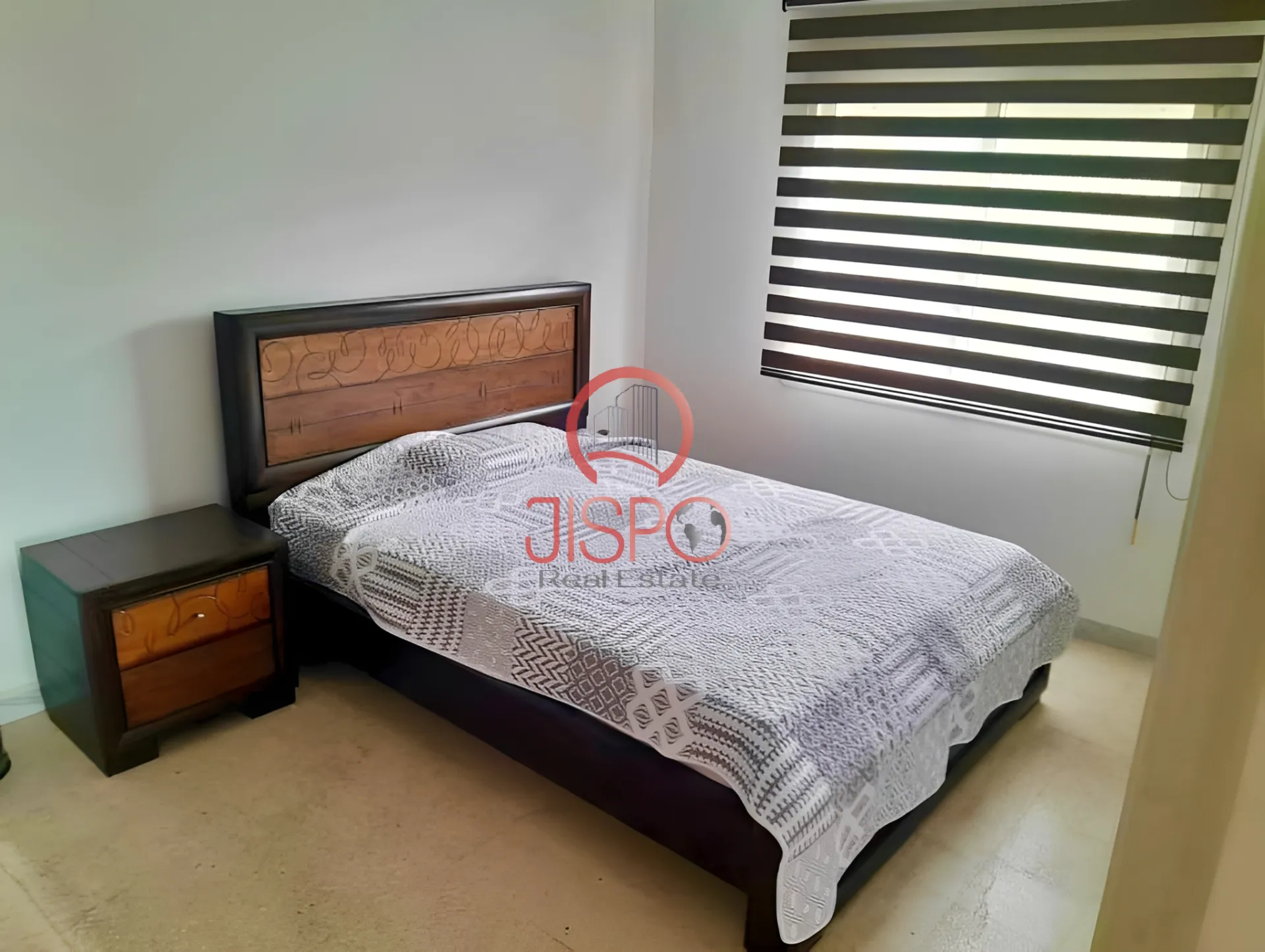Apartment for Rent in Ballouneh