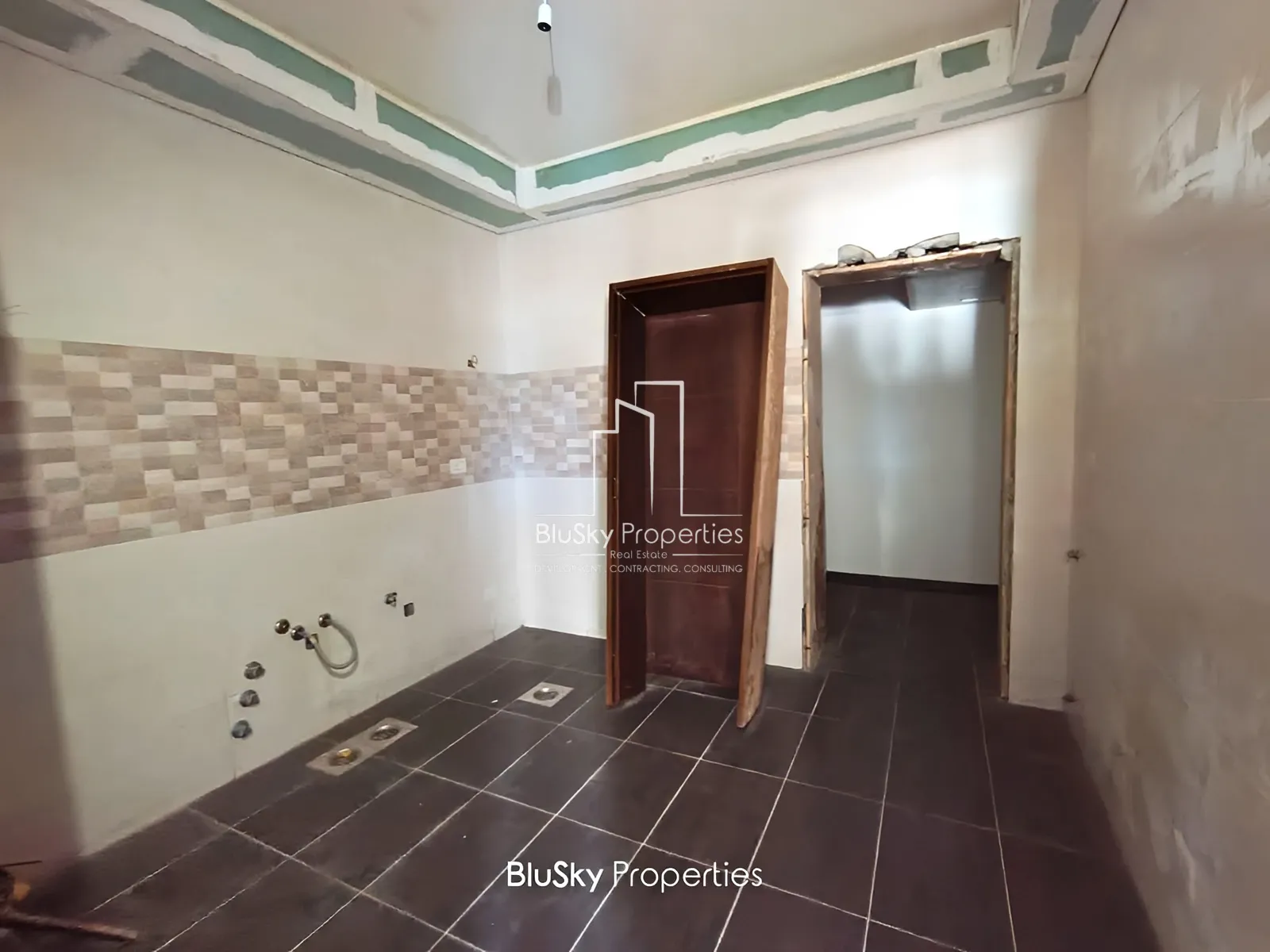 Apartment for Sale in Ghadir