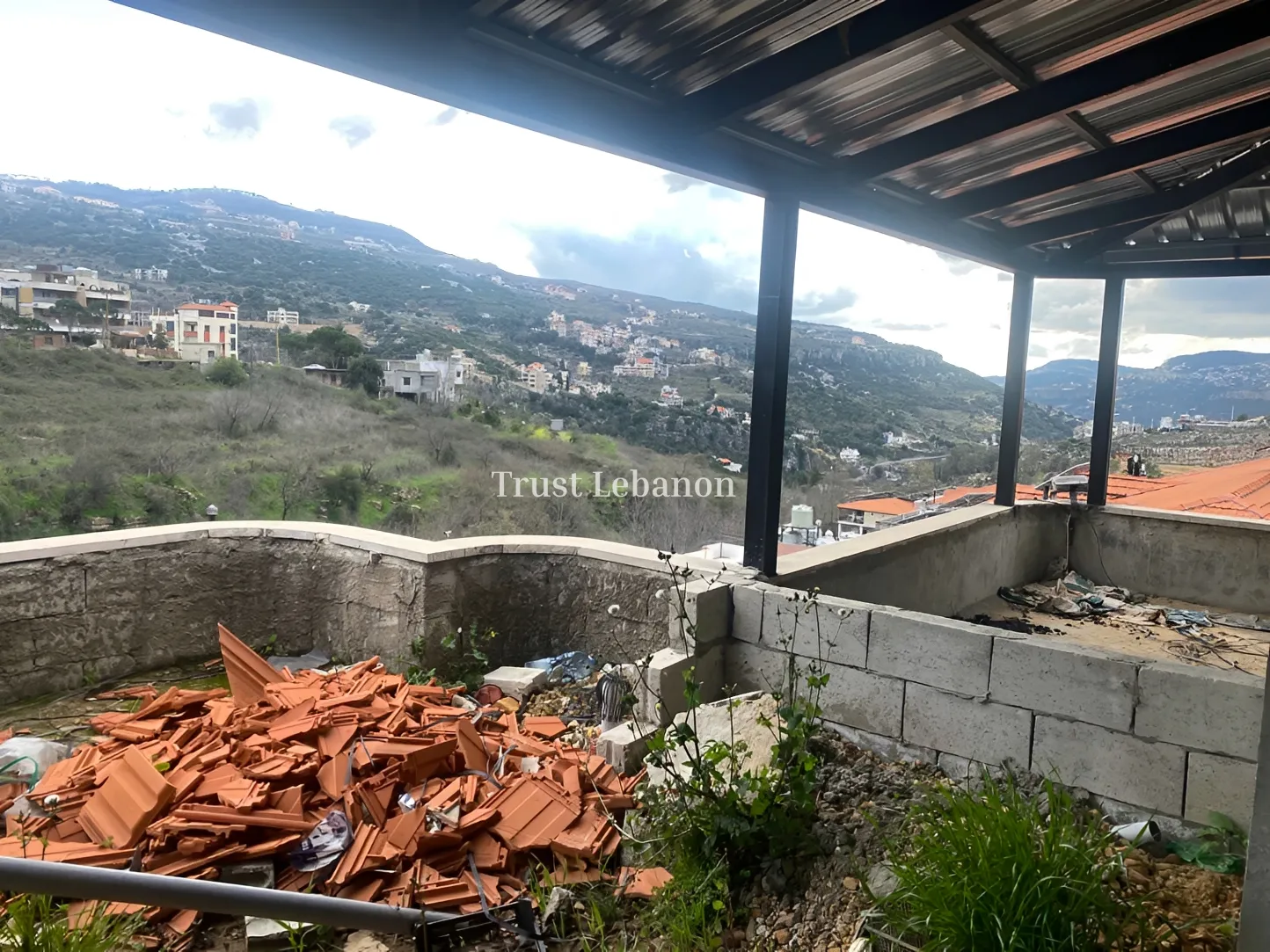 Residential Building for sale in Aley, Lebanon
