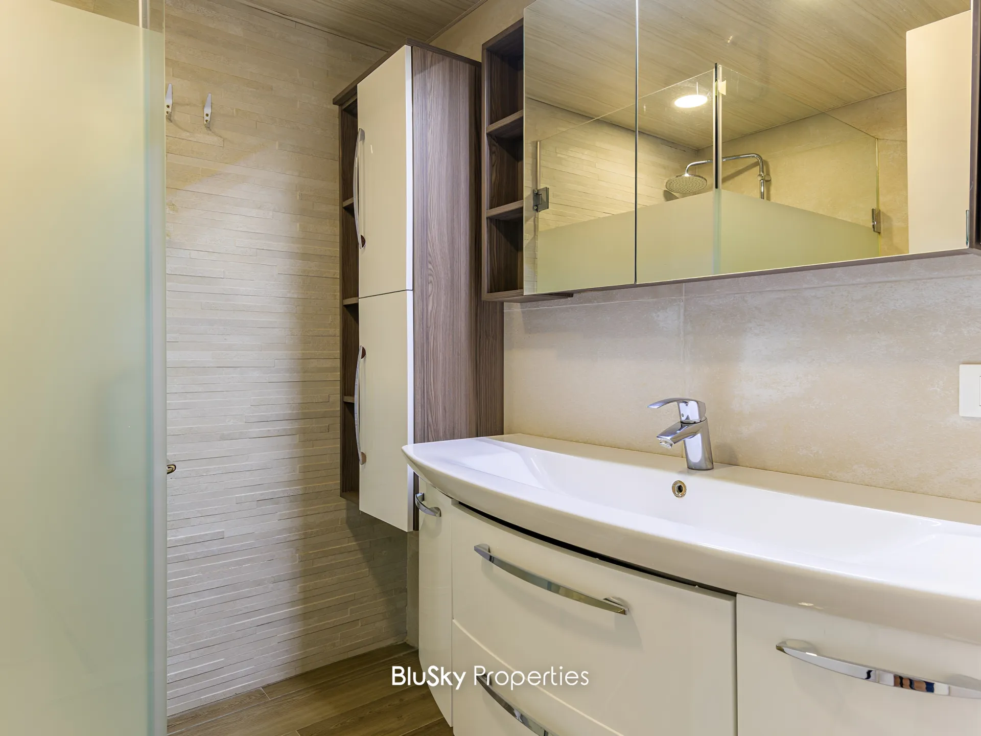 Apartment for rent in Ain saadeh, lebanon