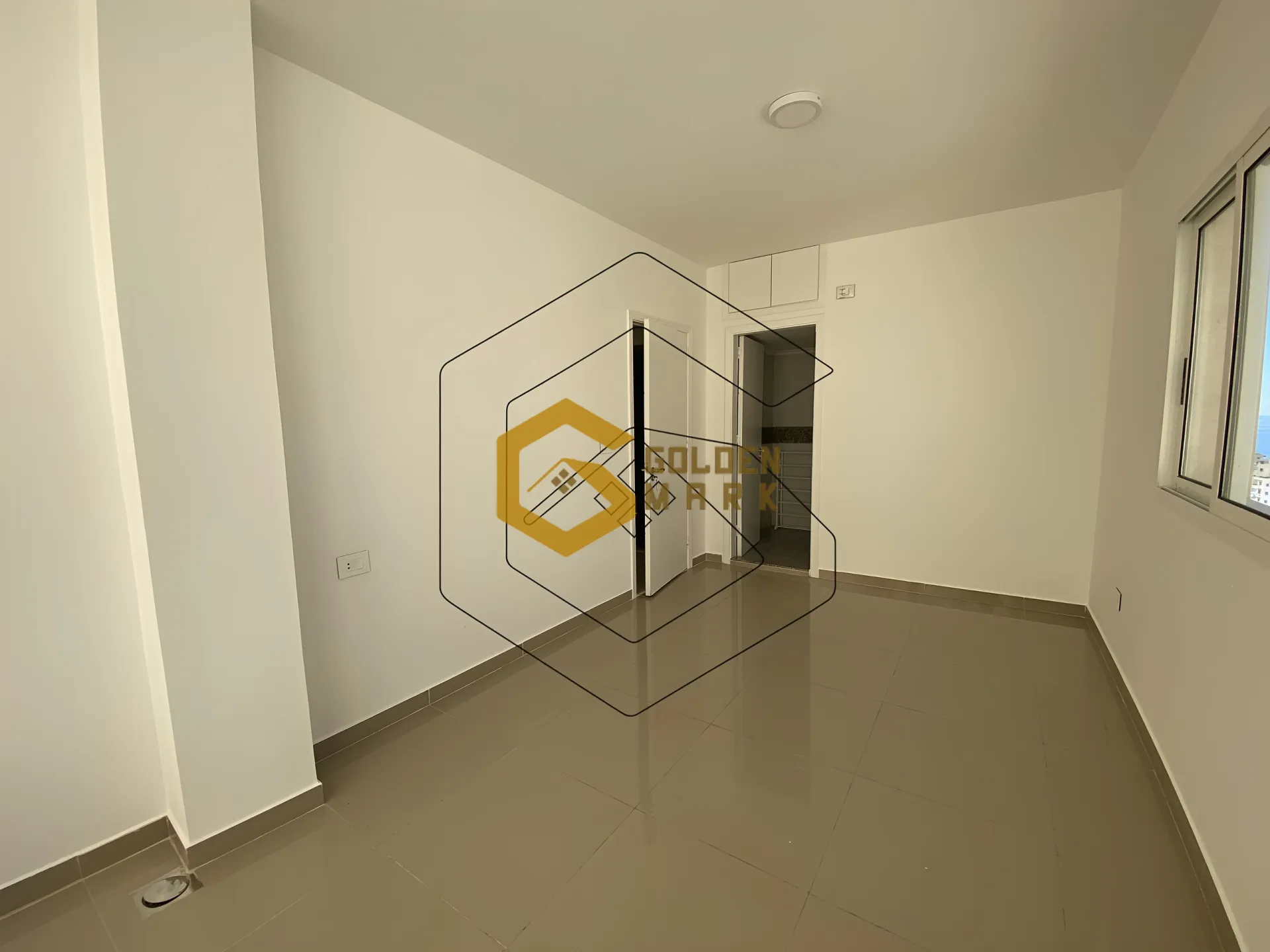 Duplex for Sale in Blat
