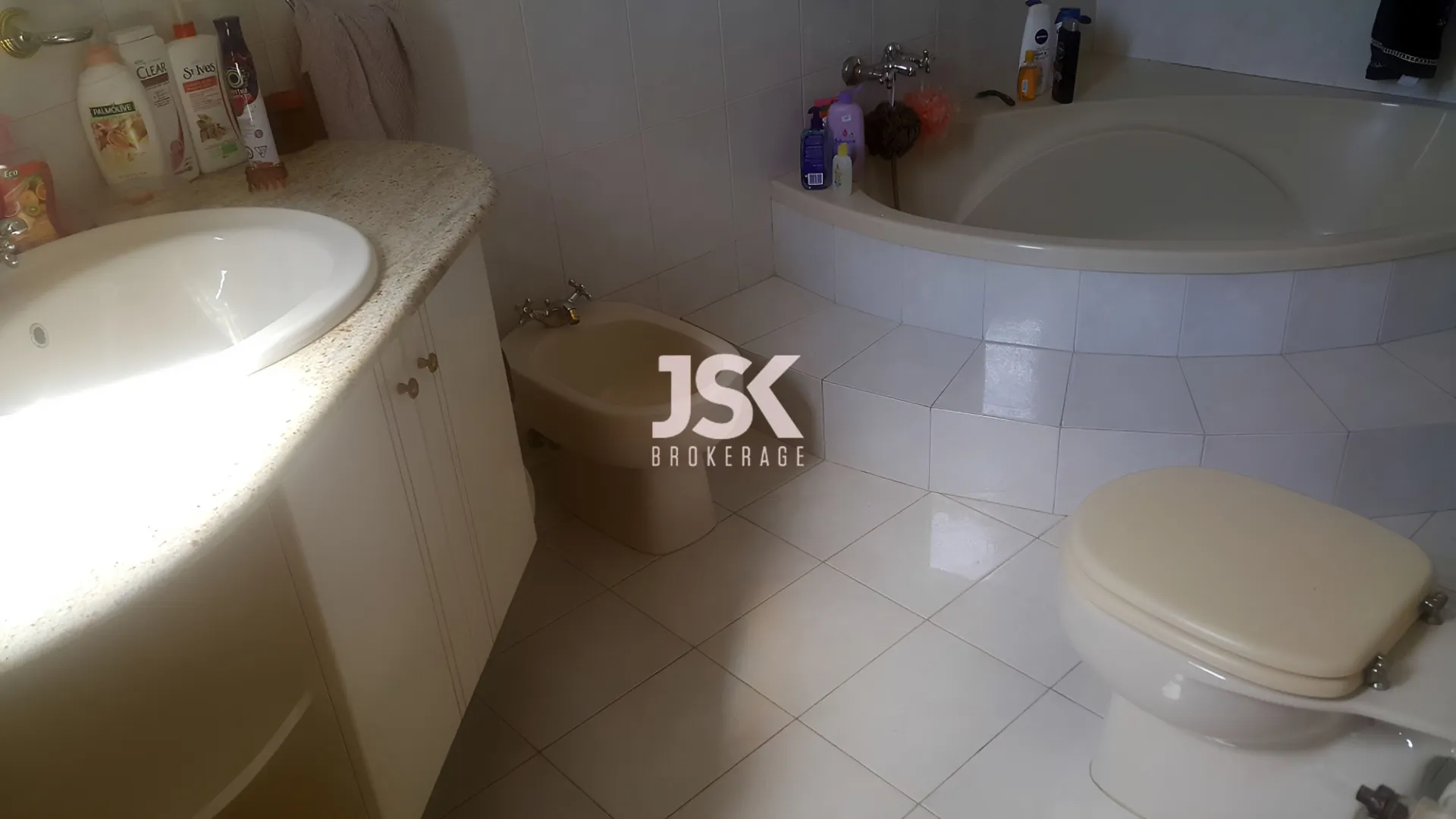 Apartment for Rent in Sahel Aalma