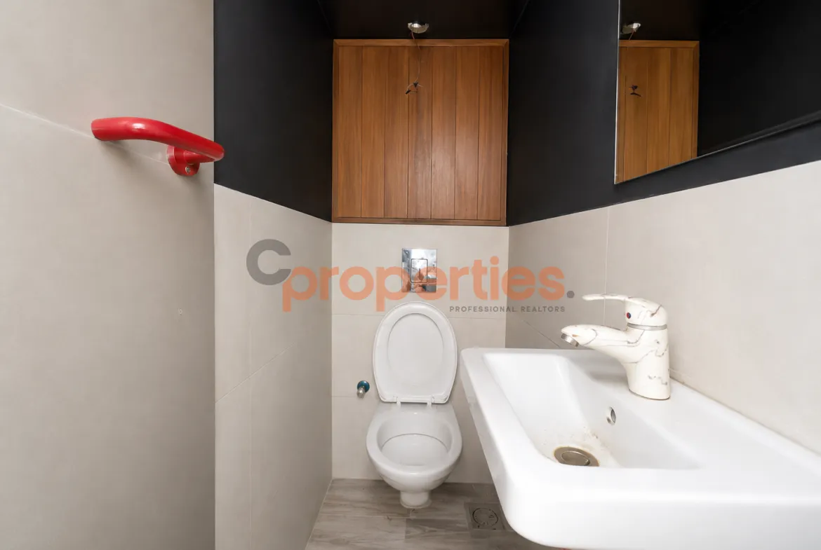 Shop for Rent in Hamra