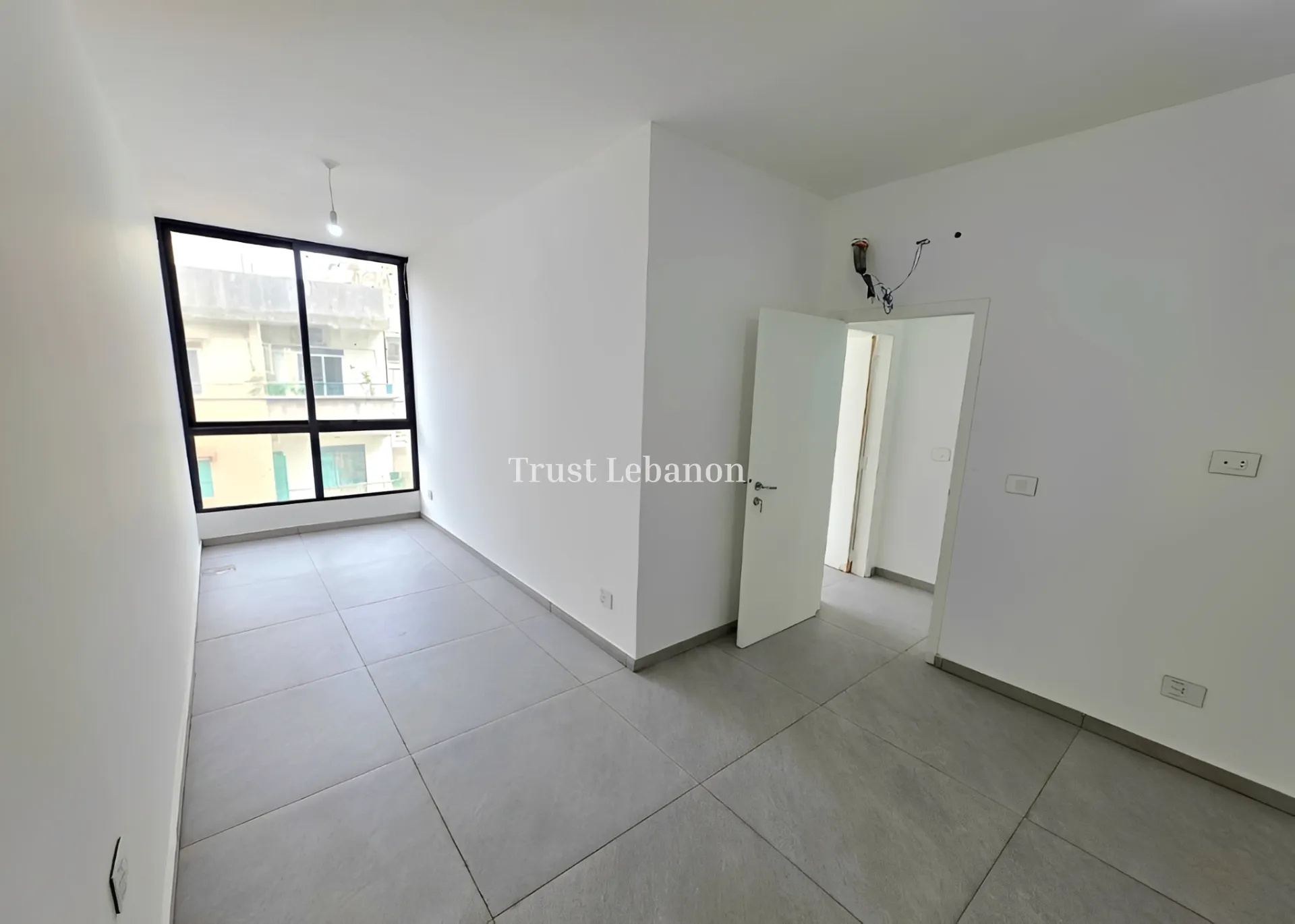Office for rent in Zalqa, Lebanon