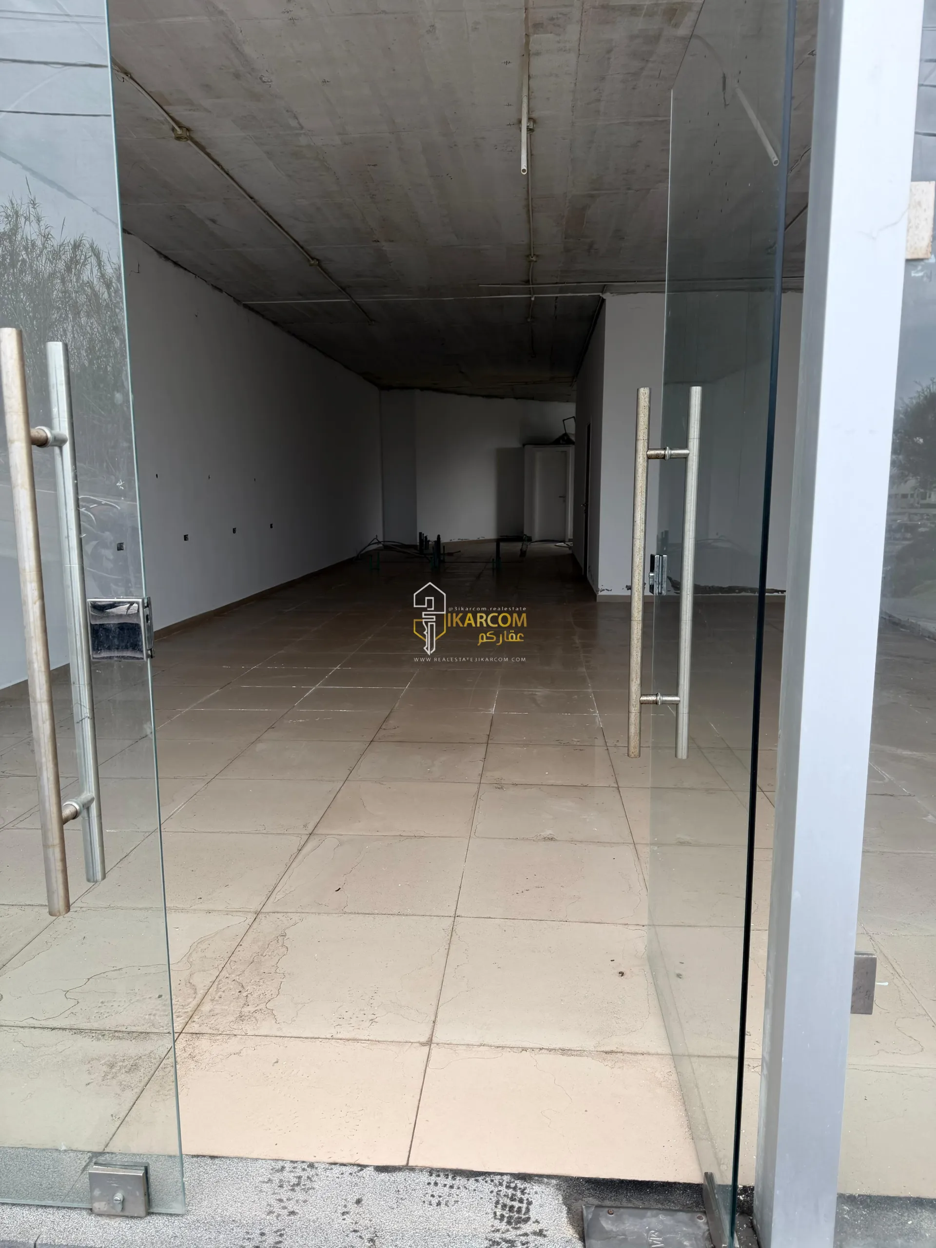 Shop for sale in Dbaye
