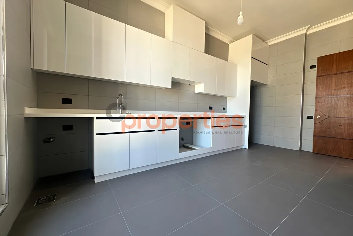 Apartment for Rent in Raoucheh - 3 bed, 4 bath