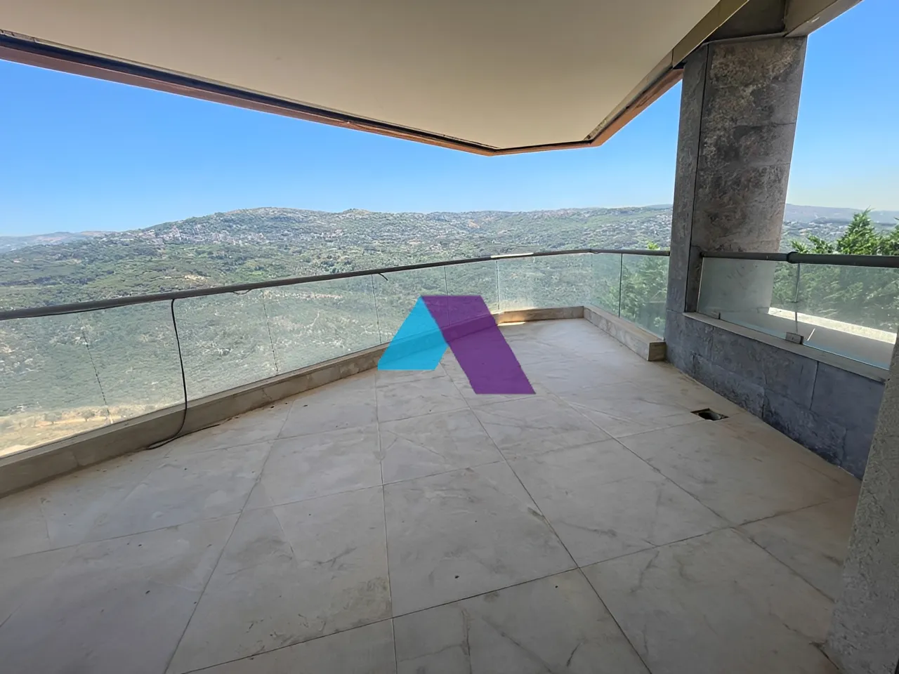 Apartment for Sale in Beit Meri - 3 bed, 4 bath