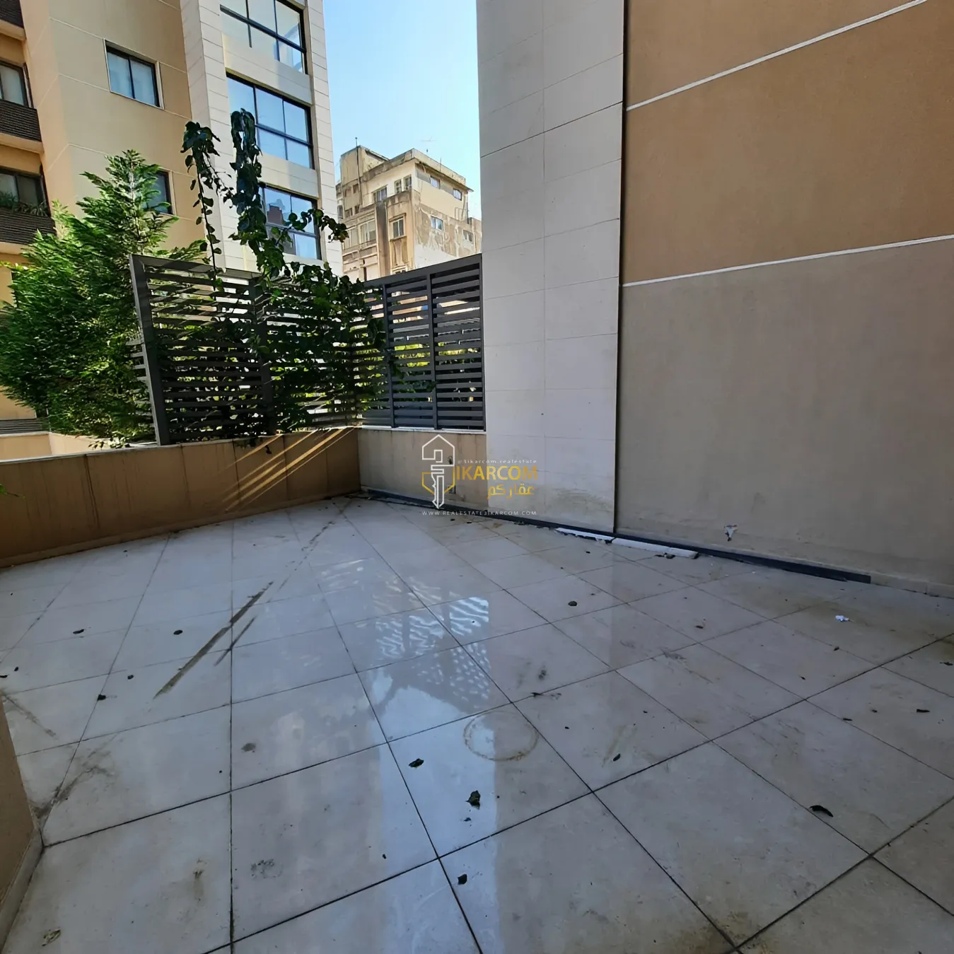 Apartment for sale in Achrafieh, Beirut, Lebanon - 2 bed, 3 bath