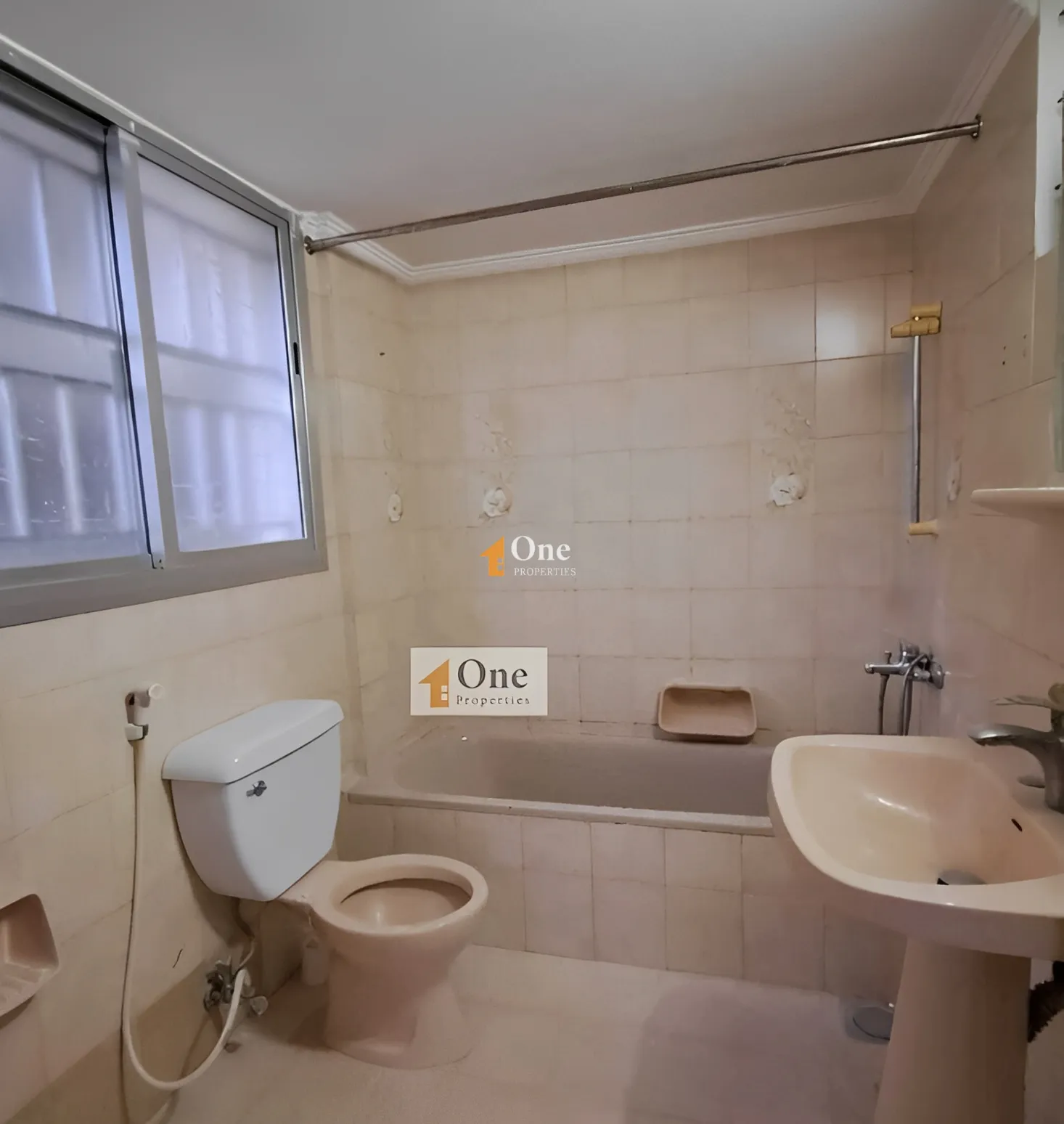 Apartment for sale in Blat, Lebanon