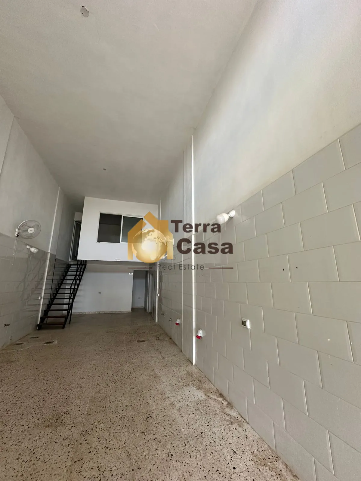 Industrial Unit for rent in Ferzol Industrial, Lebanon