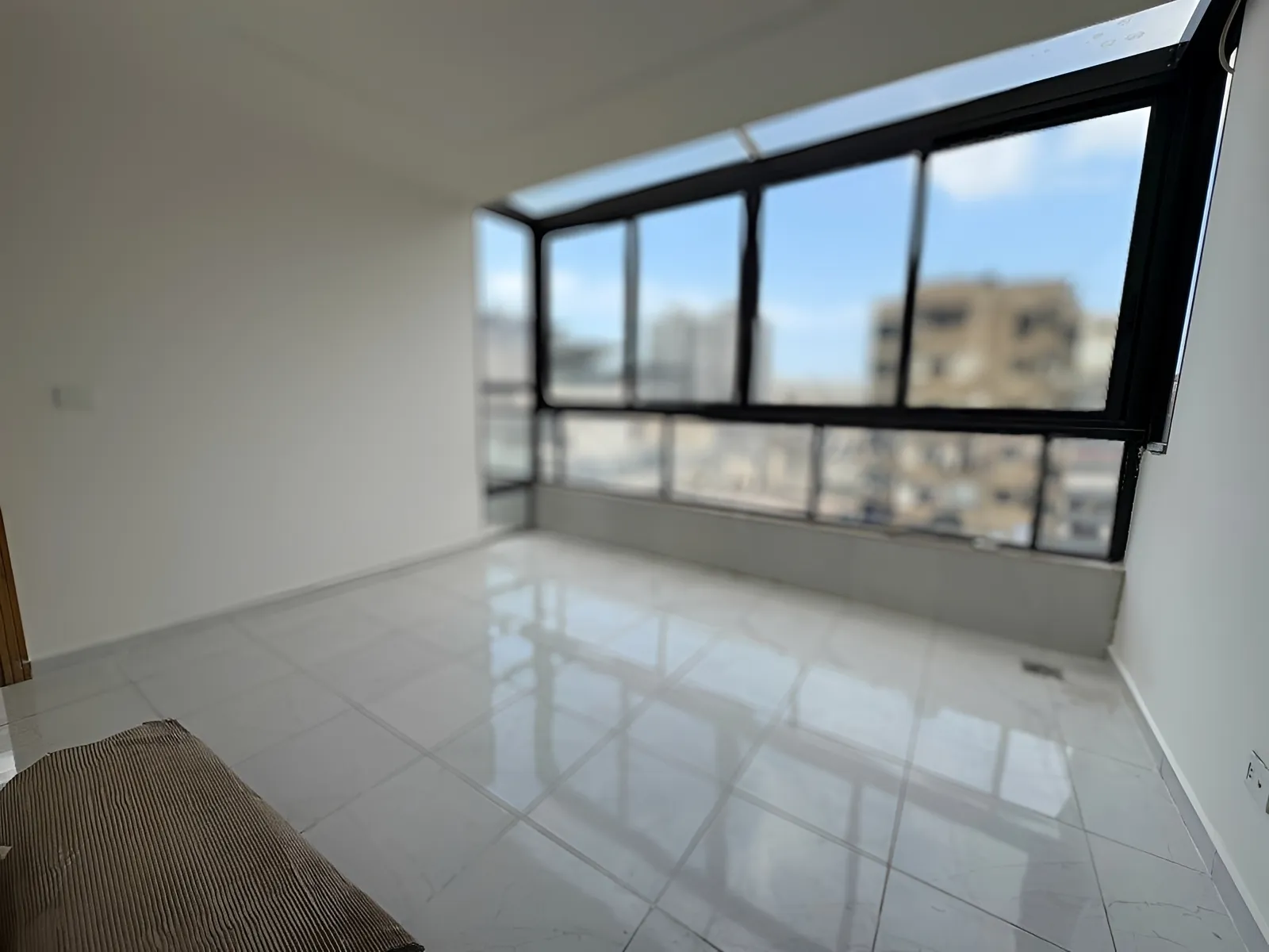 Duplex for rent in Ras al naba'a, beirut, lebanon