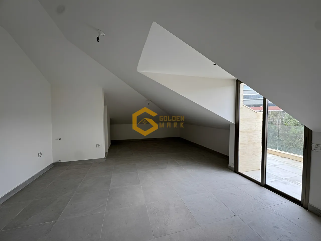 Apartment for Sale in Qennabet Broummana