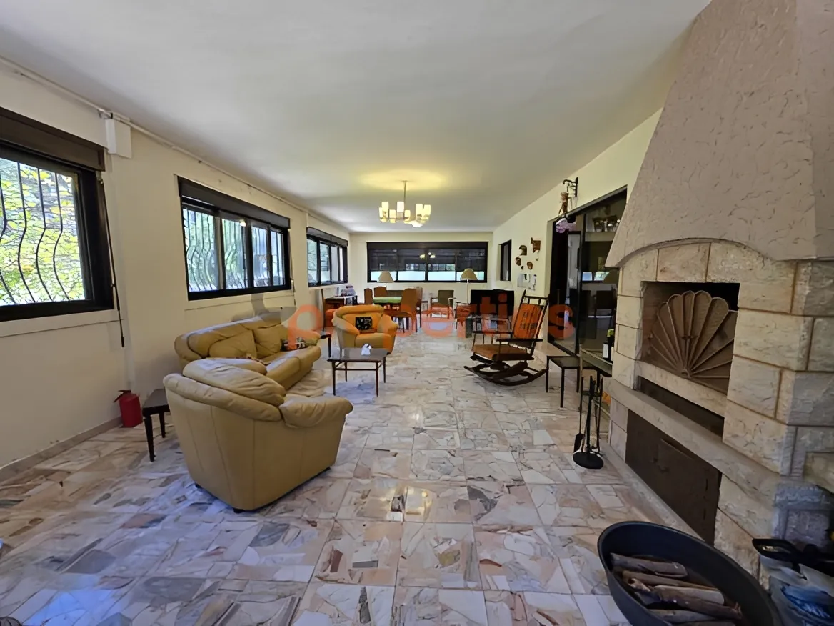 Villa for Sale in Dahr El Souane - 5 bed, 3 bath