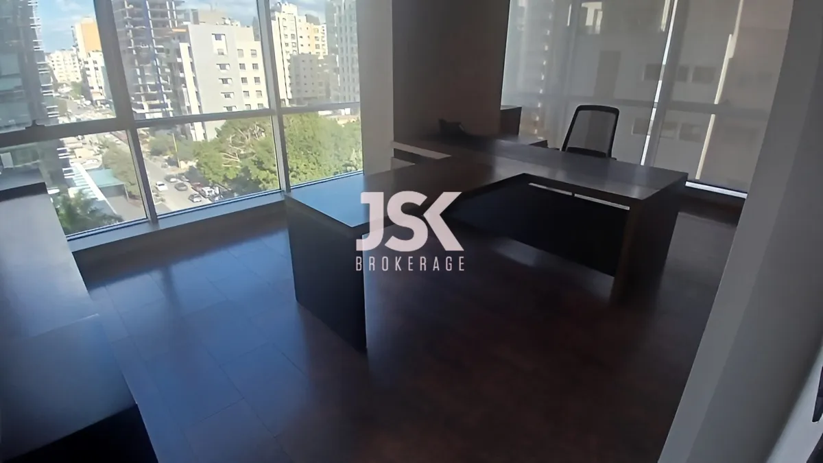 Office for rent in Sin El Fil