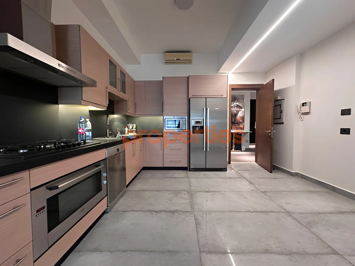 Apartment for Sale in Raoucheh