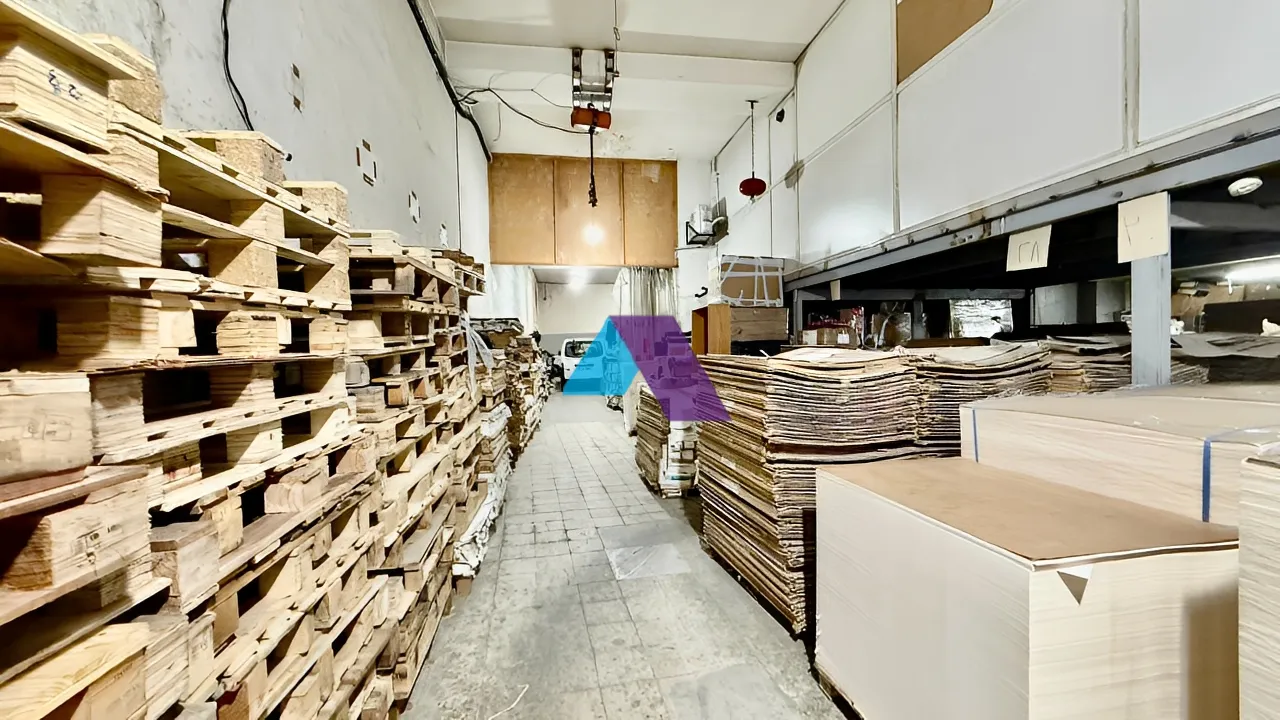 Warehouse for rent in Raoucheh