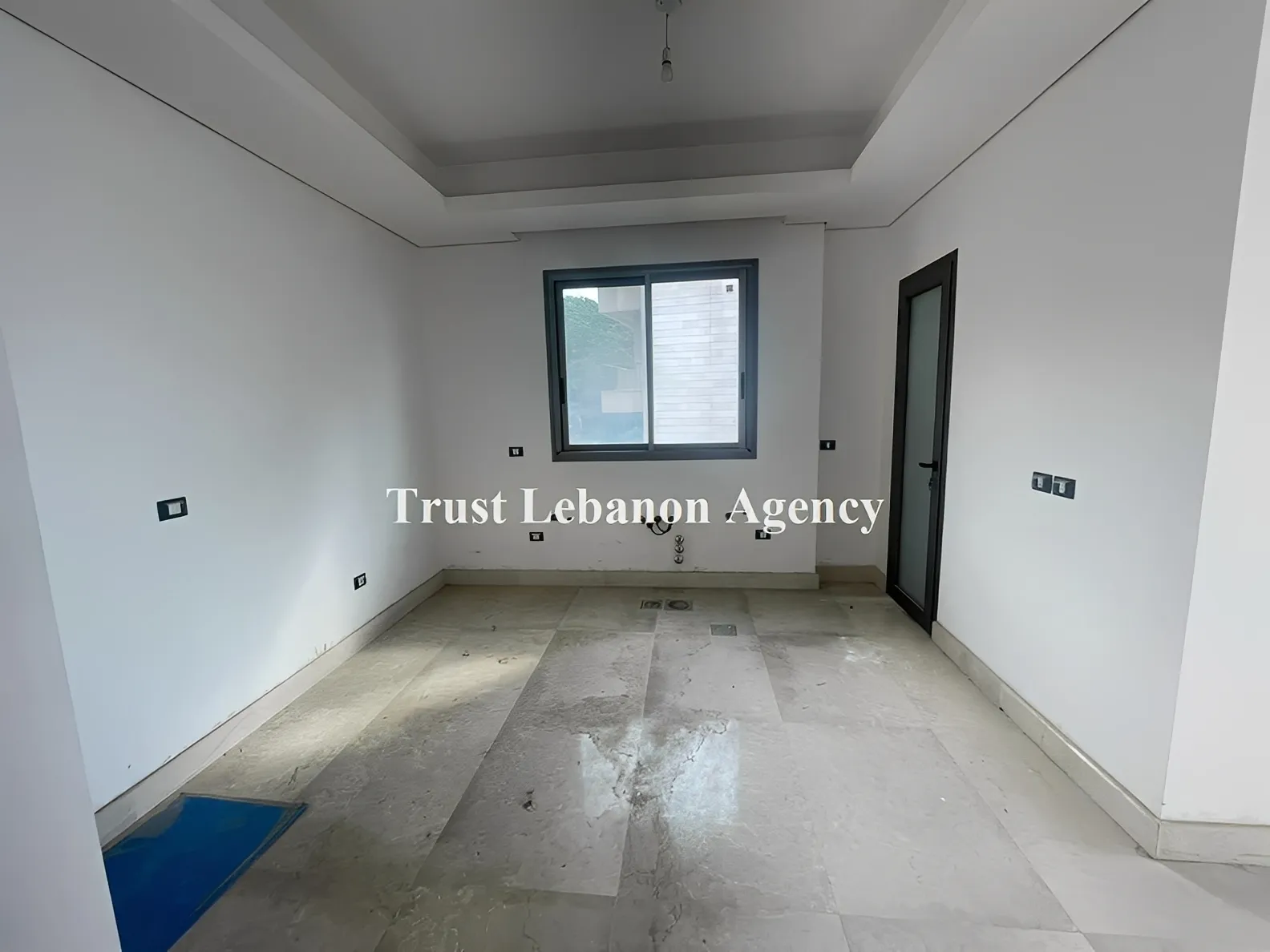 Apartment for Sale in Metn Monteverde Lebanon - 3 bed, 5 bath