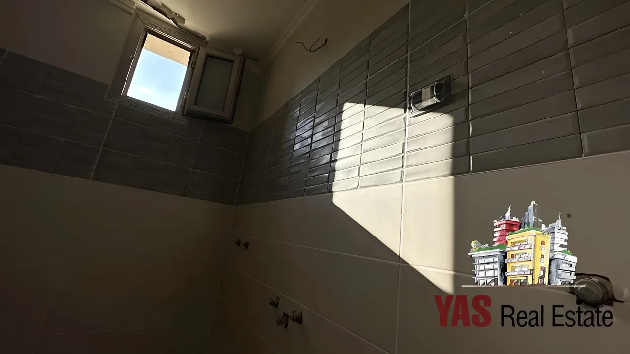 Apartment for Sale in Ballouneh