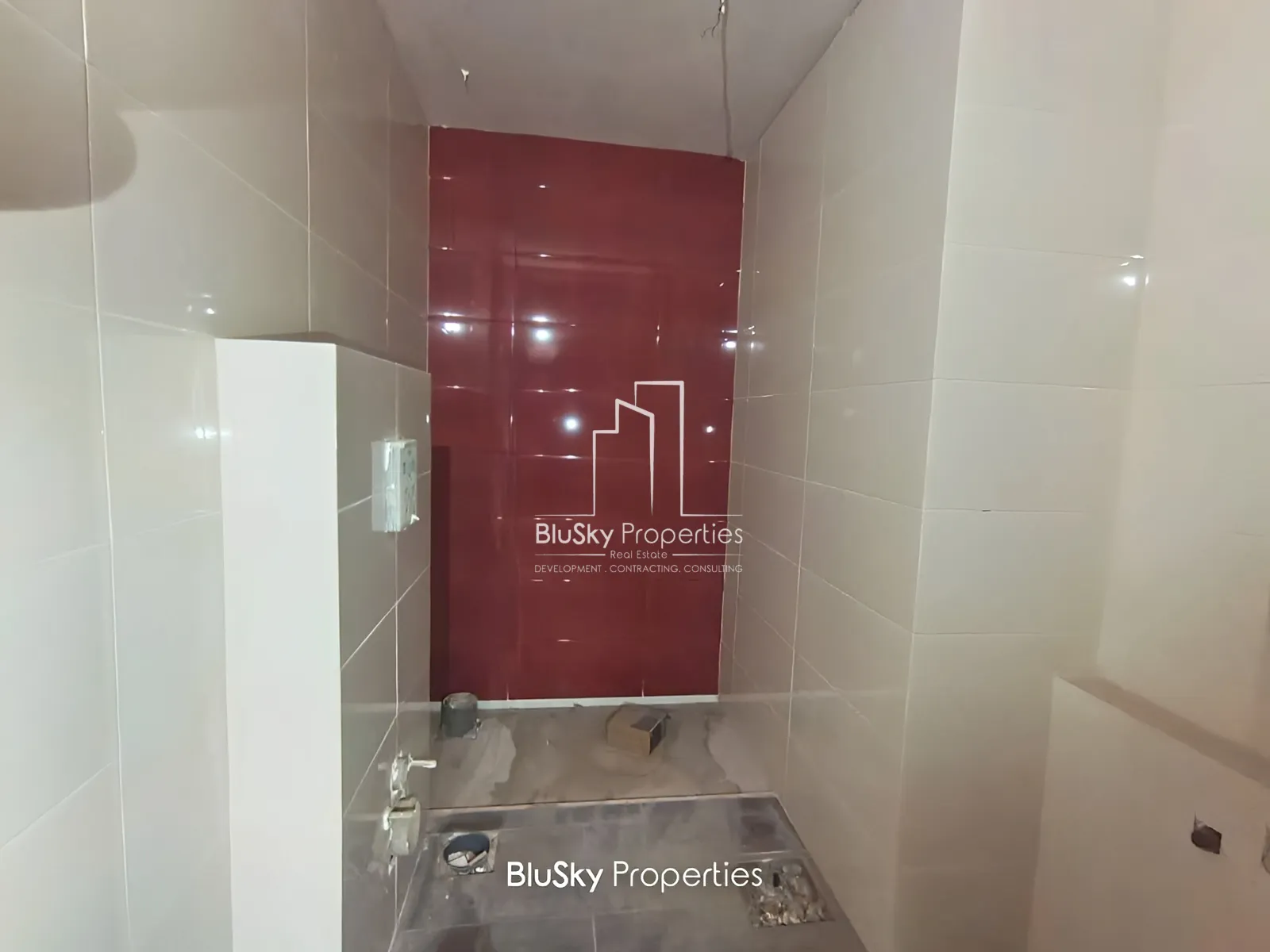 Apartment for Sale in Haret Sakher