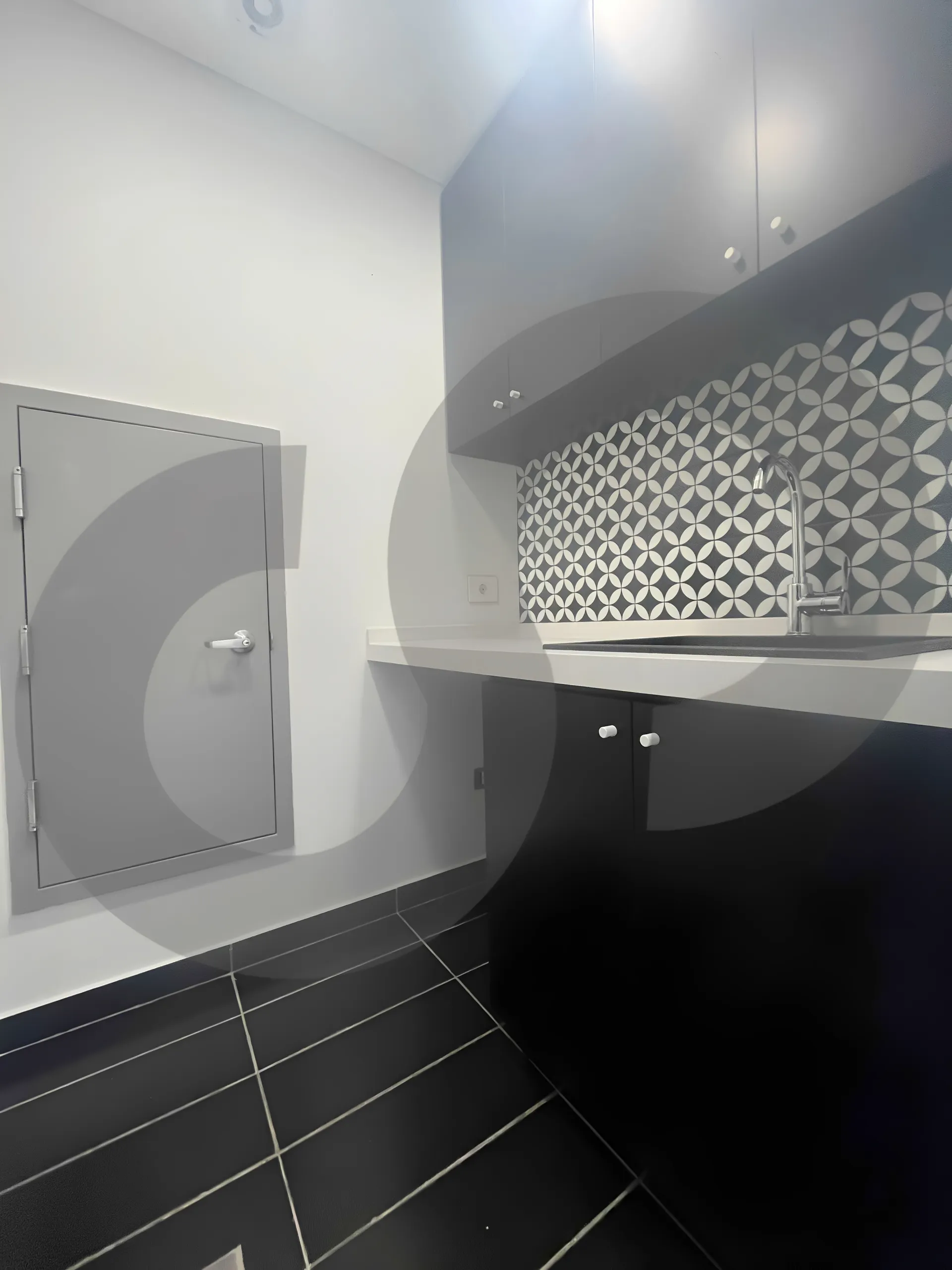 Office for Rent in Achrafieh