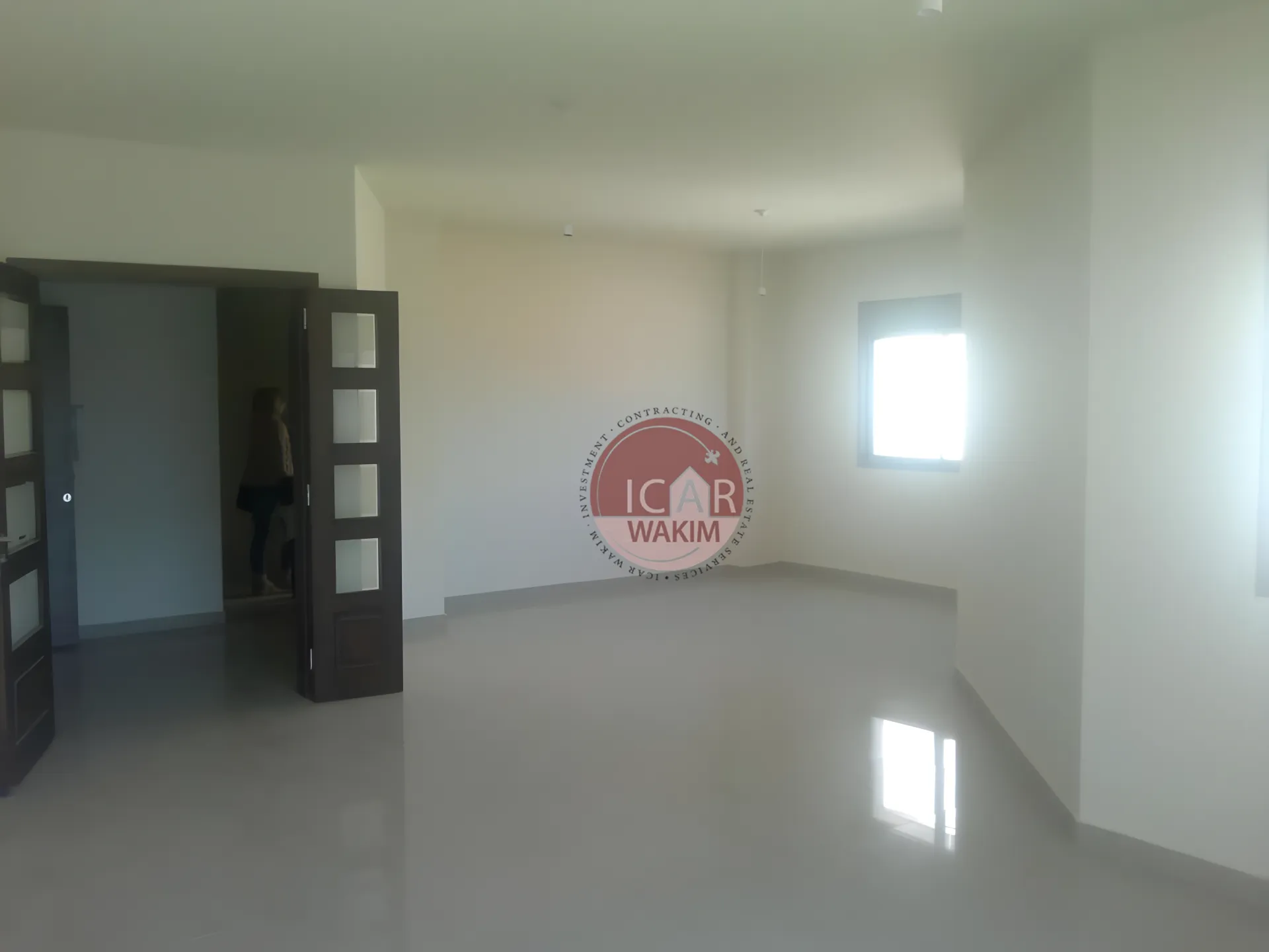 Apartment for Sale in Ballouneh - 3 bed, 3 bath