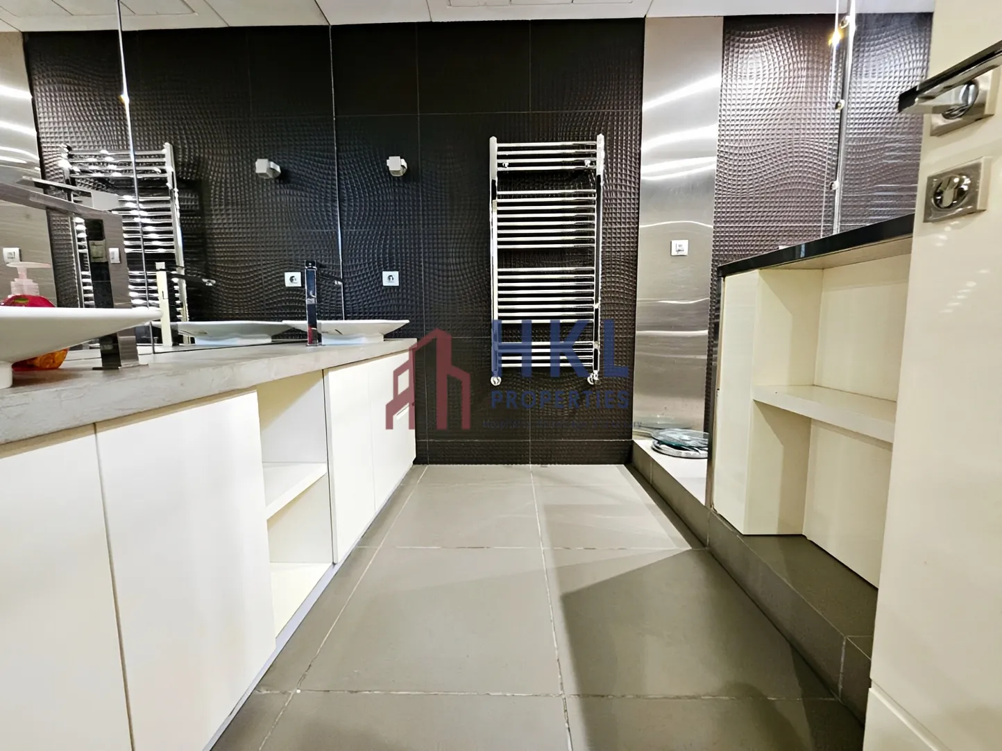 Apartment for rent in Clemenceau