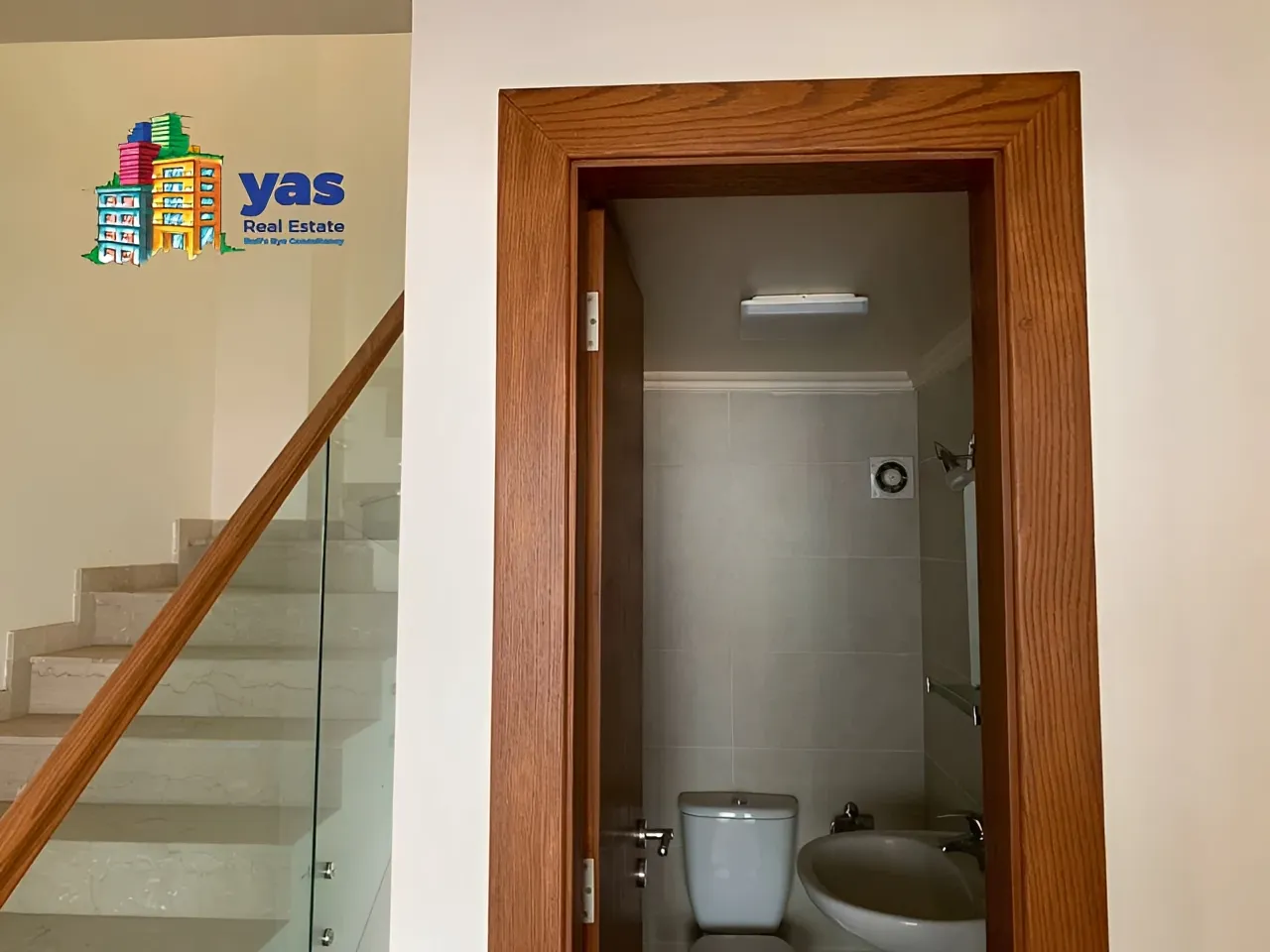 Apartment for Sale in Achrafieh - 3 bed, 4 bath