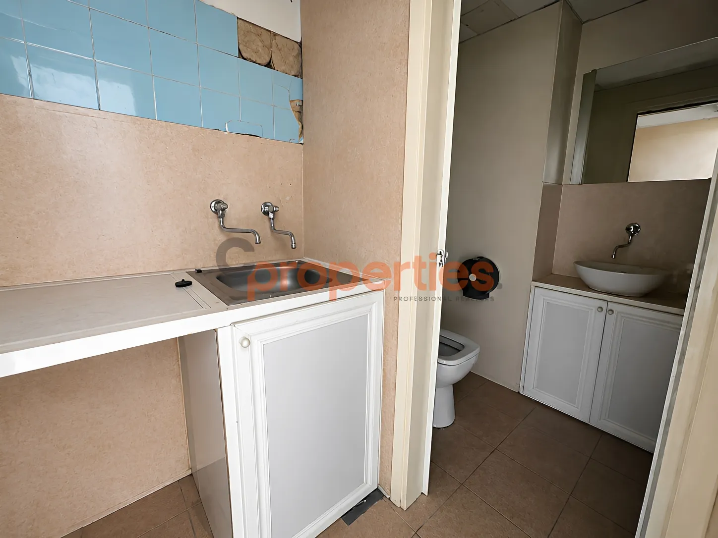 Office for Rent in Mar Mikhael