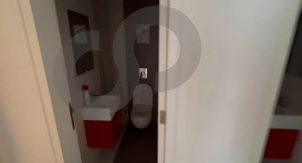 Commercial for Sale in Achrafieh