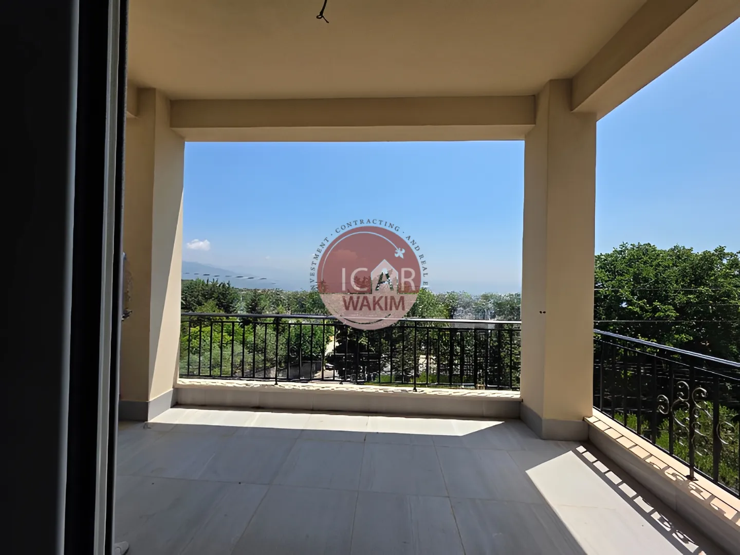 Residential Building for sale in Aayroun, Lebanon