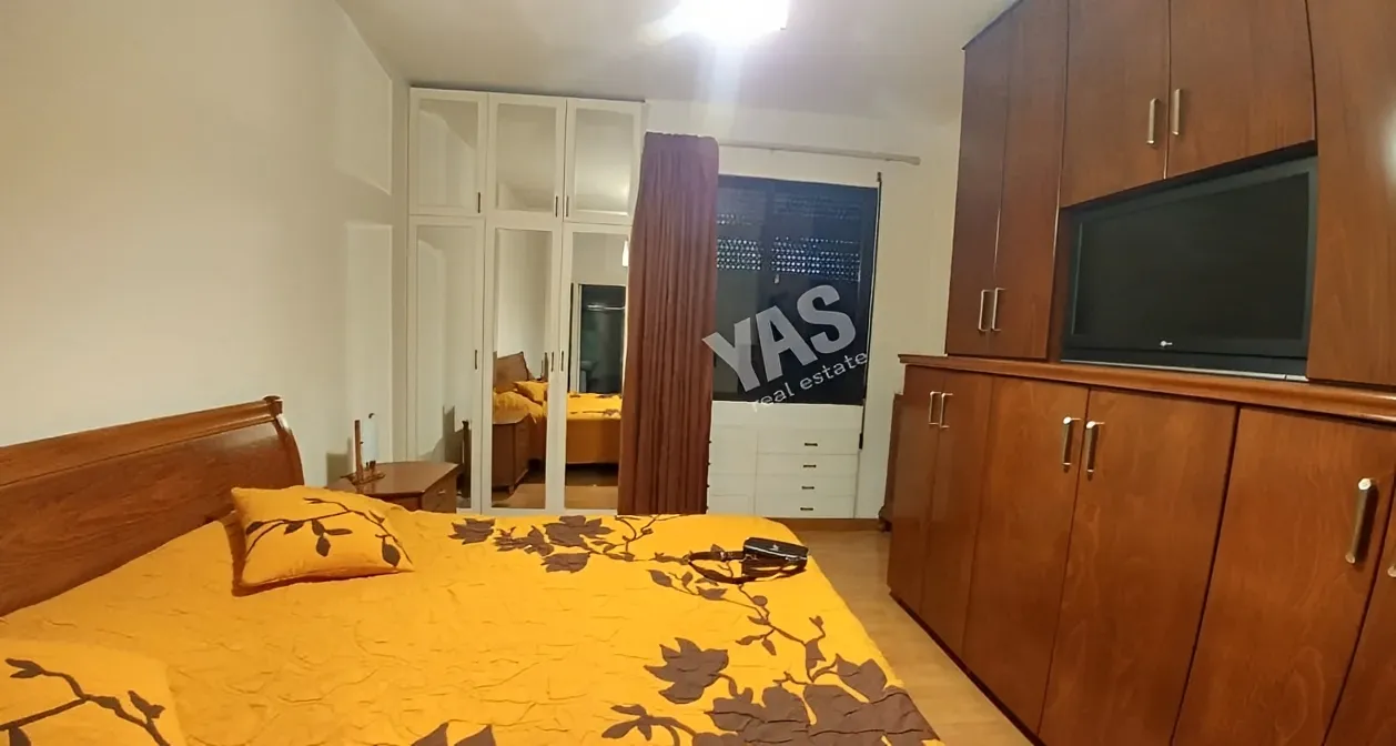 Apartment for Sale in Ballouneh