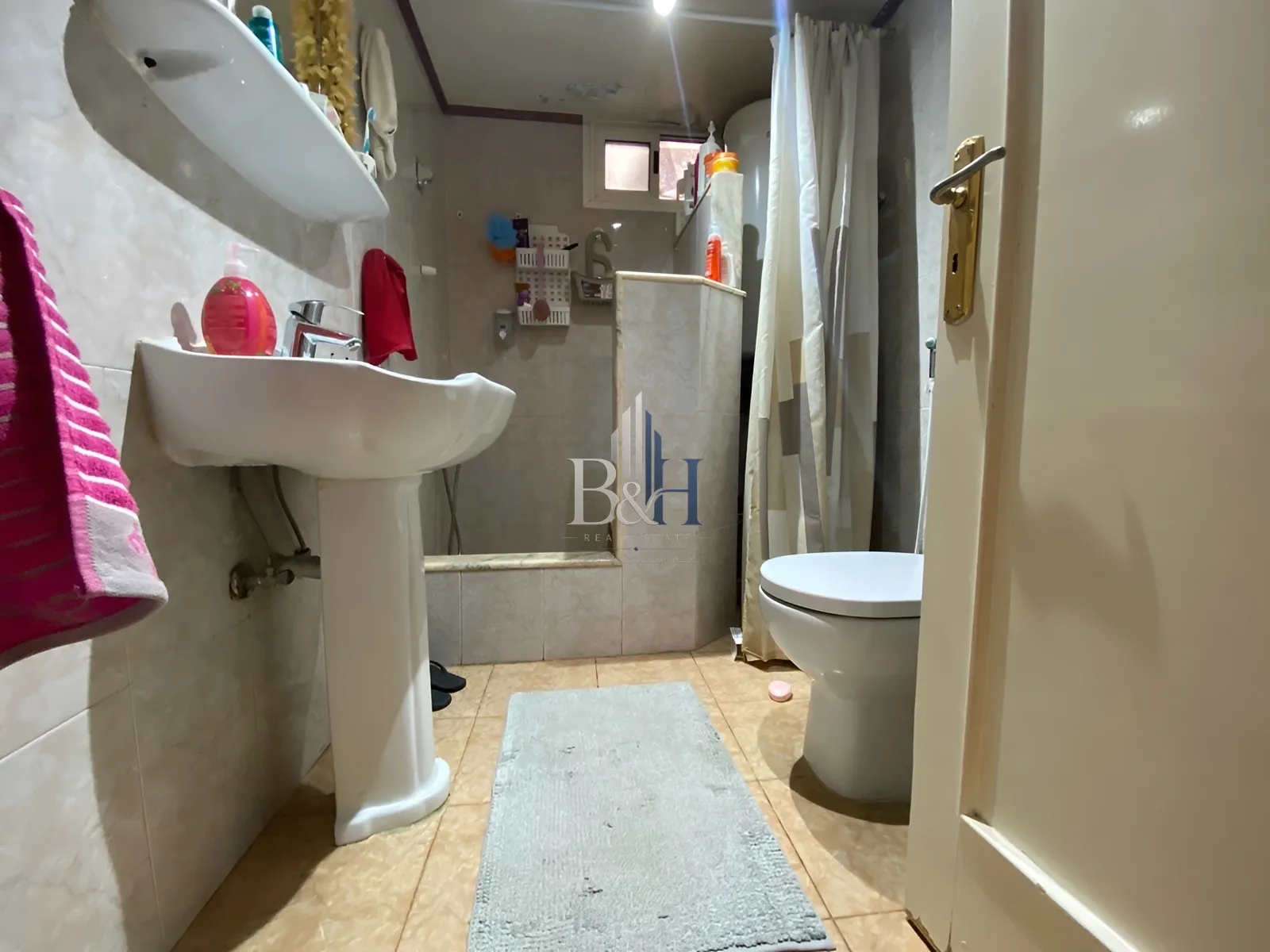 Residential for sale in Dawhet aramoun, lebanon