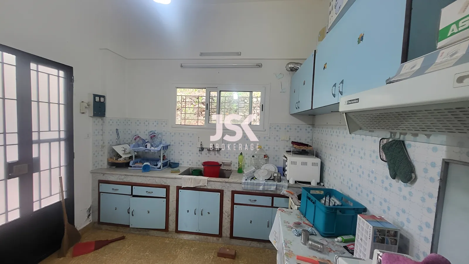 Land for Sale in Kfour