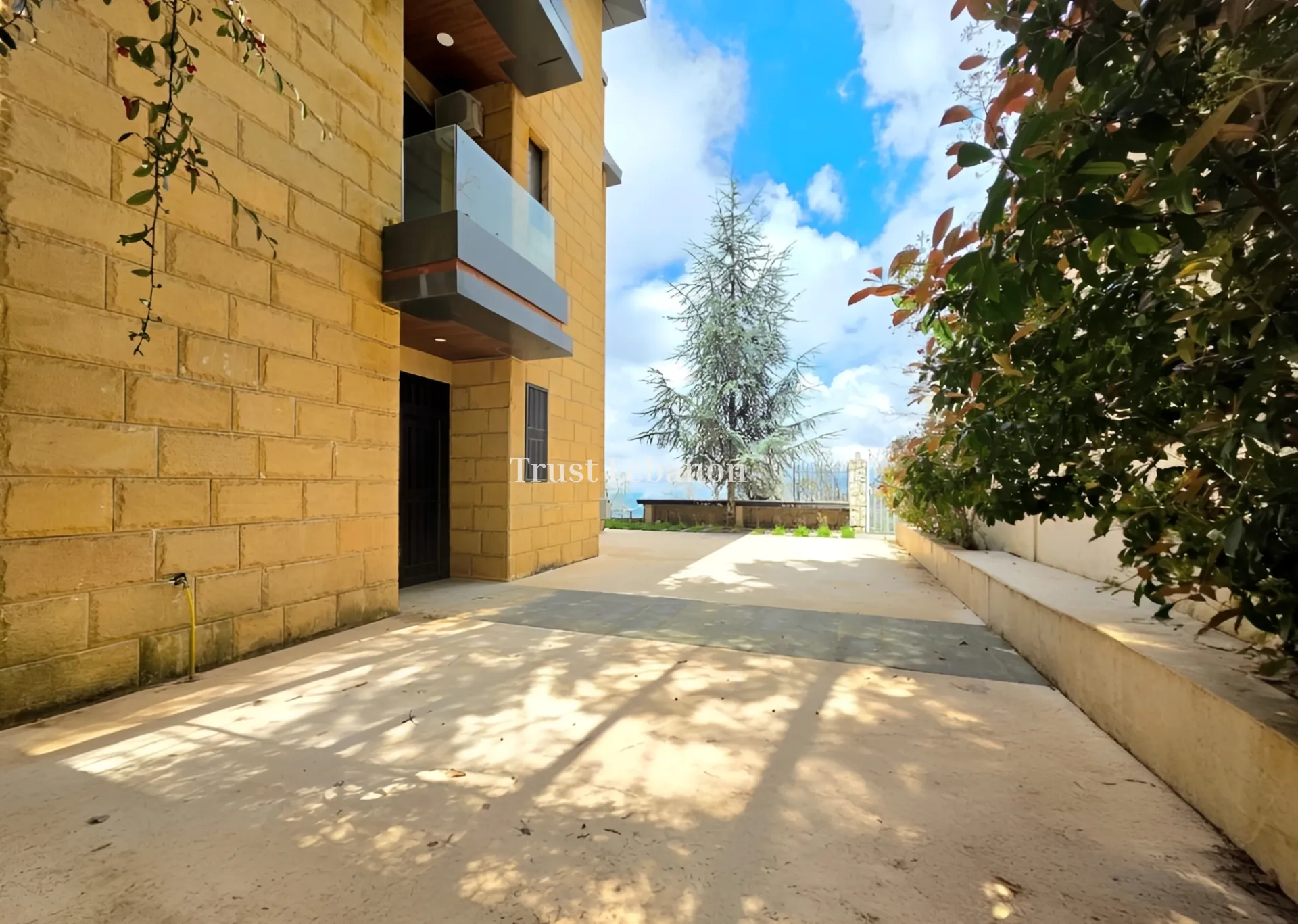 Apartment for sale in Bharsaf, Lebanon