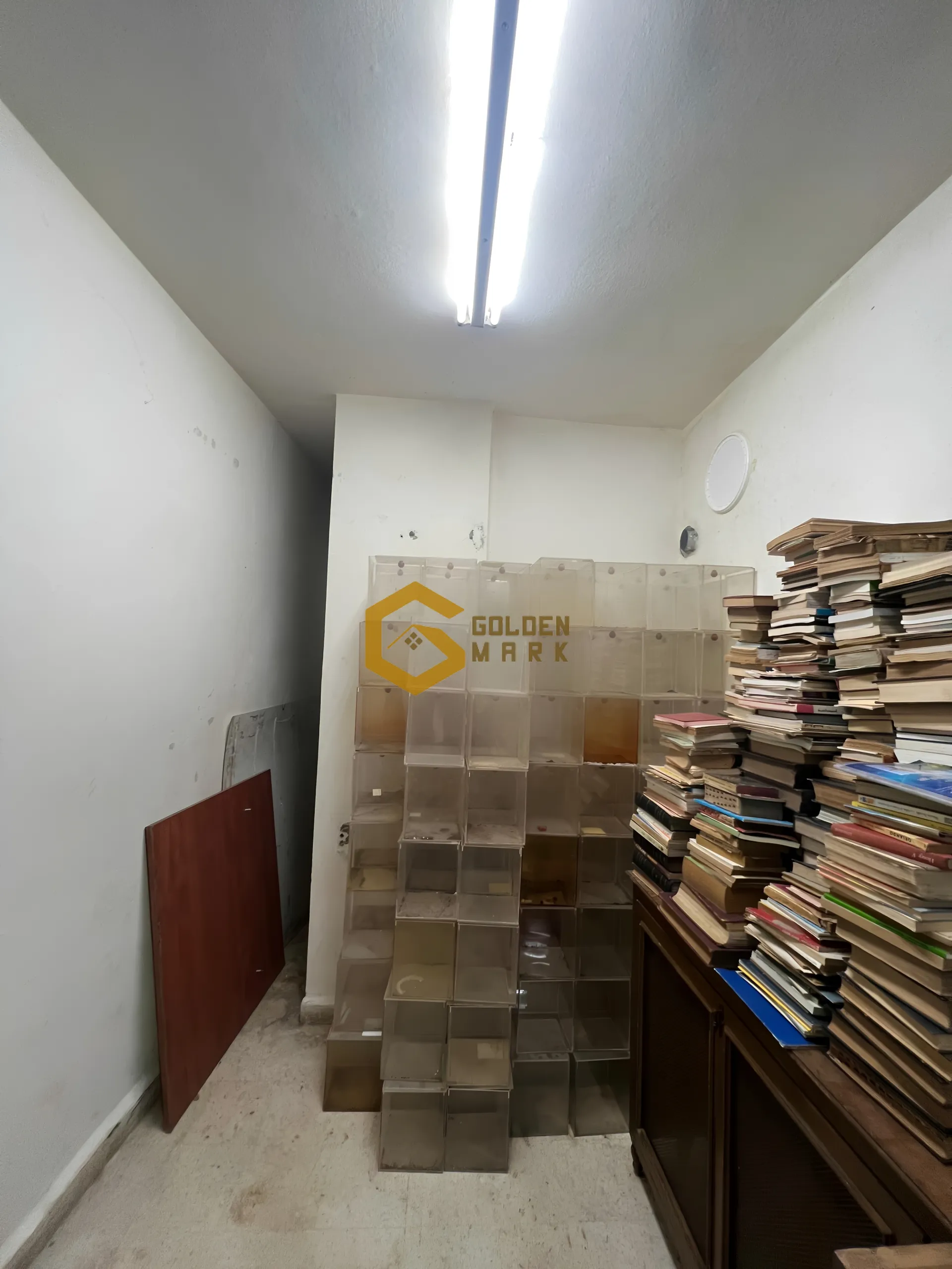 Warehouse for rent in Mansourieh