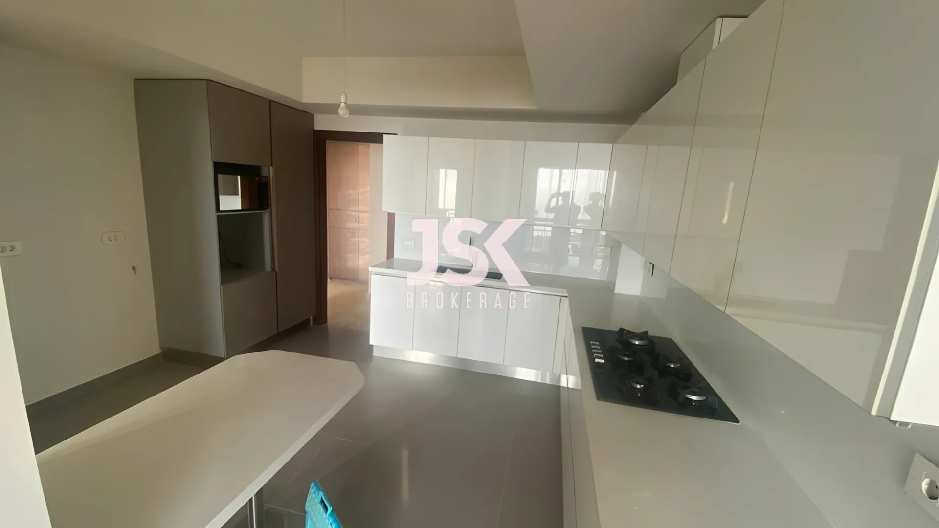 Apartment for Sale in Aatchane, Lebanon