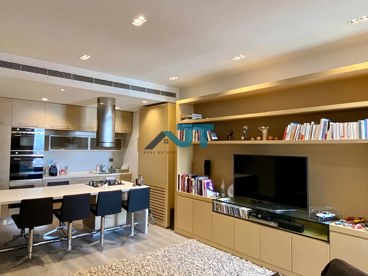 Apartment for rent in Achrafieh