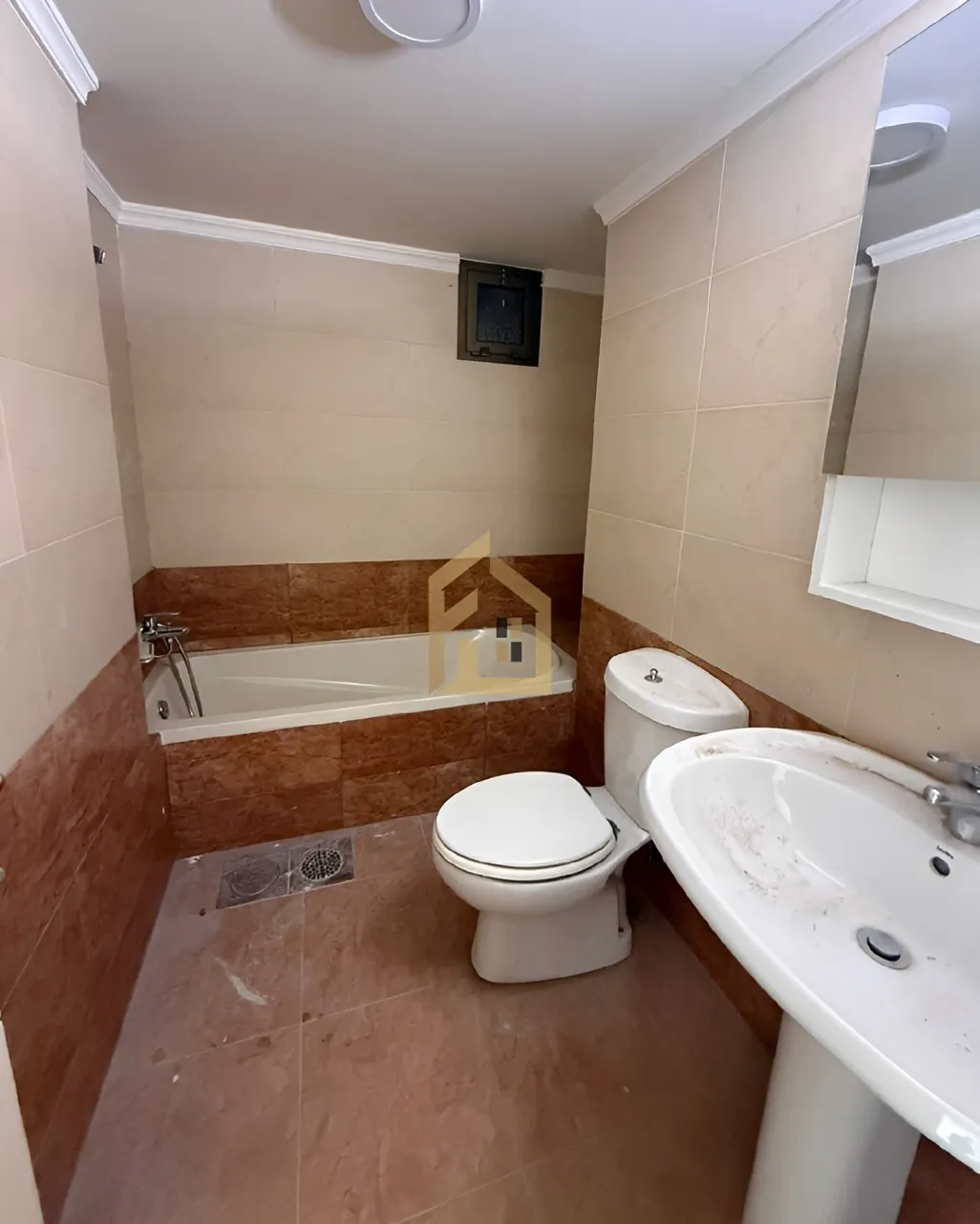 Apartment for rent in Rabweh, Bayrut, Lebanon