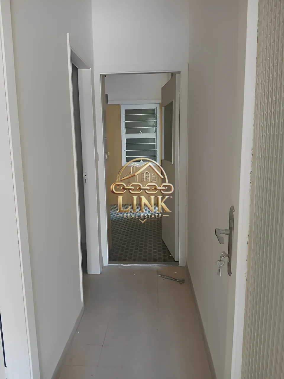 Apartment for Sale in Horch Tabet - 3 bed, 3 bath