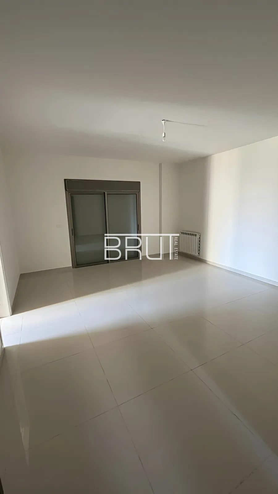 Apartment for Sale in Ballouneh