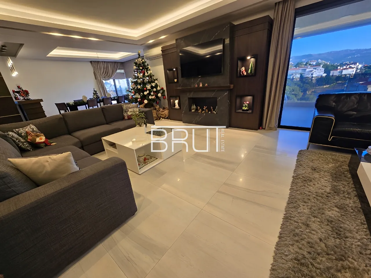 Duplex for Sale in Ballouneh