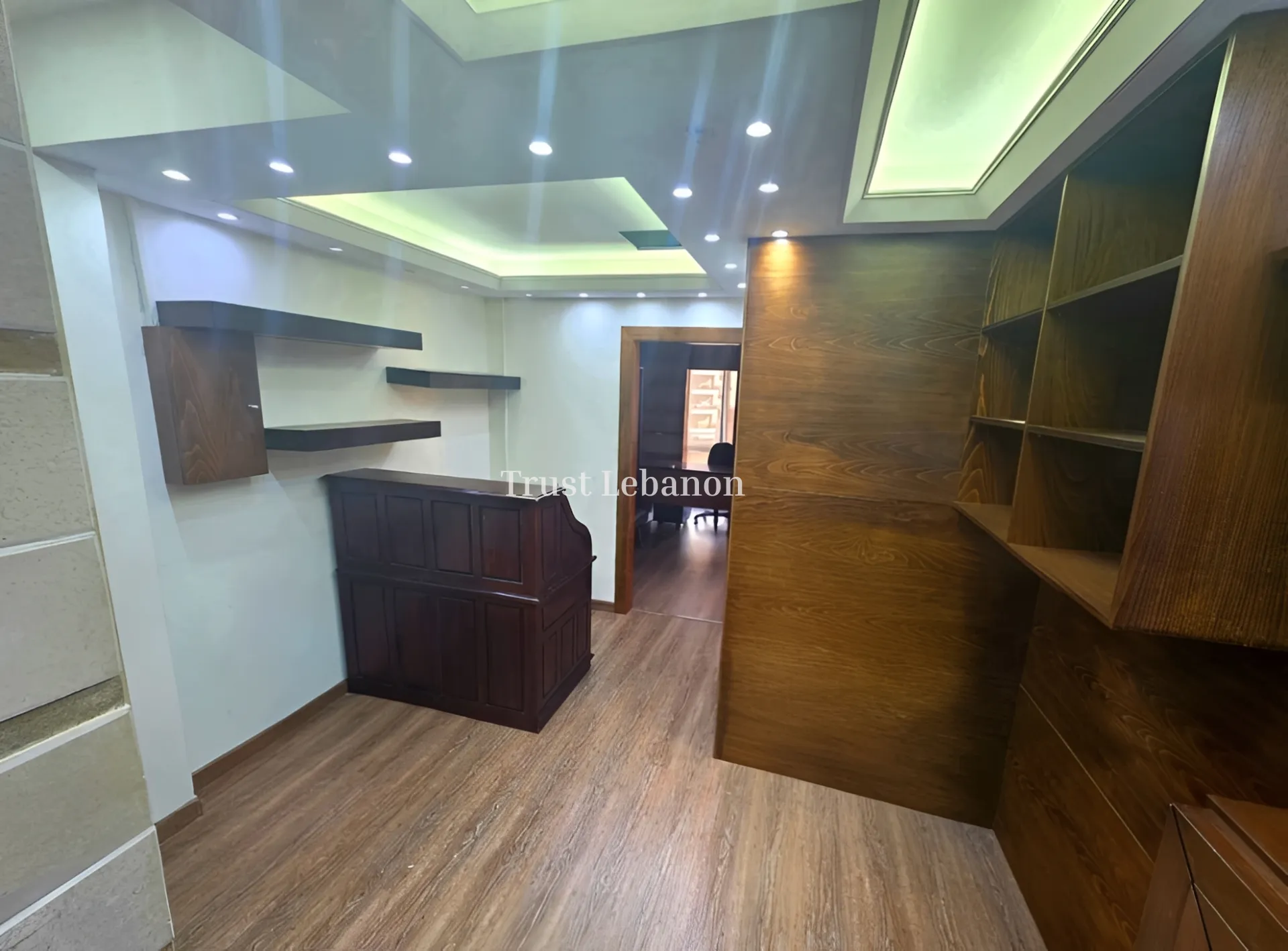 Office for rent in Baouchriyeh, Lebanon