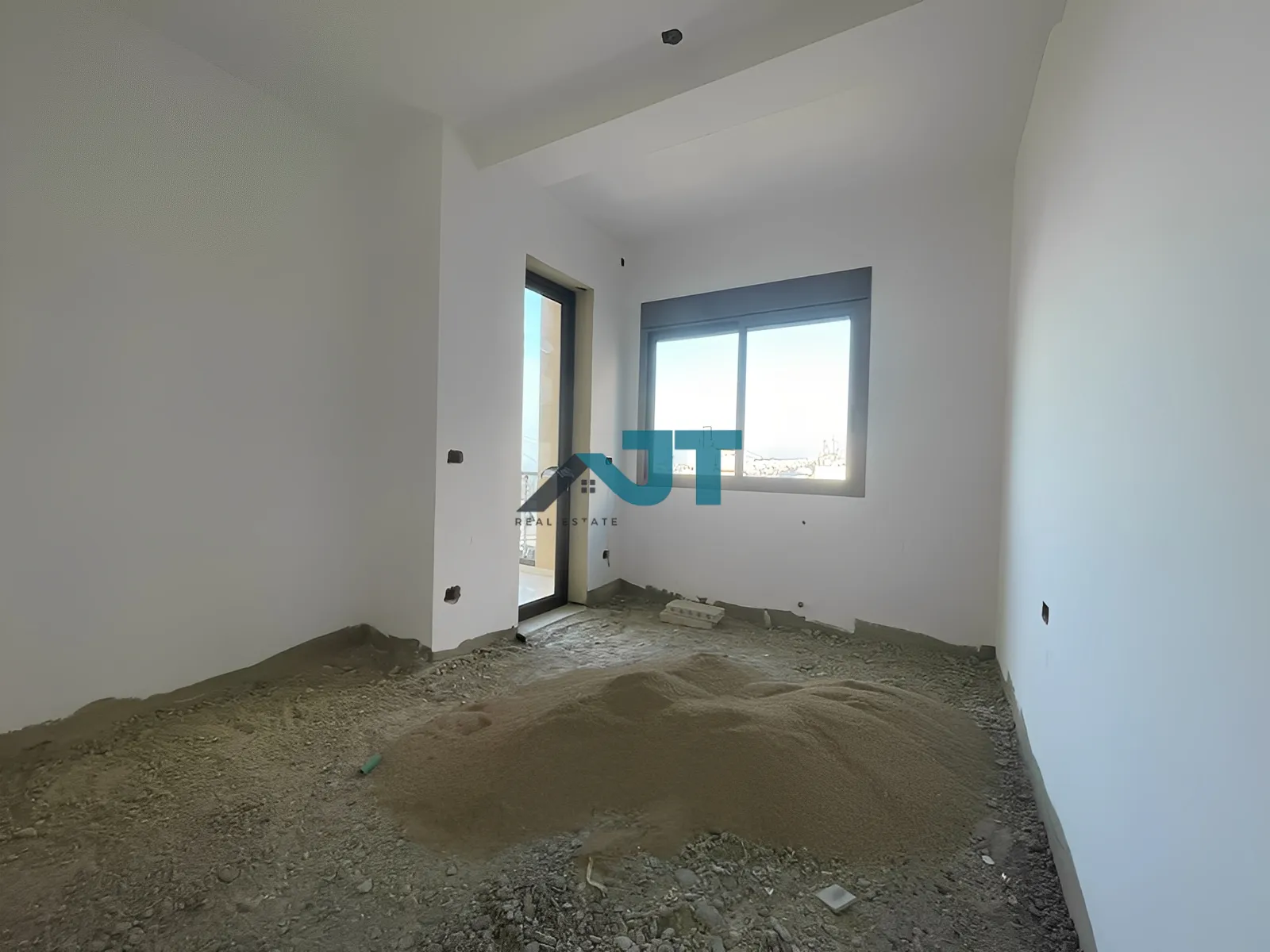 Apartment for Sale in Jal el Dib